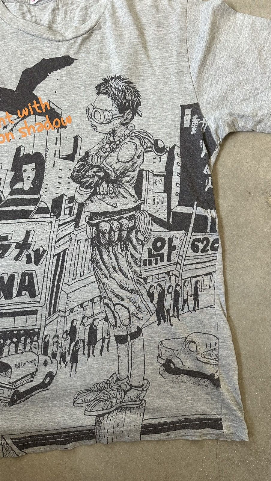 Uniqlo TEKKONKINKERRET ANIME TEE Size US M / EU 48-50 / 2 - 4 Thumbnail