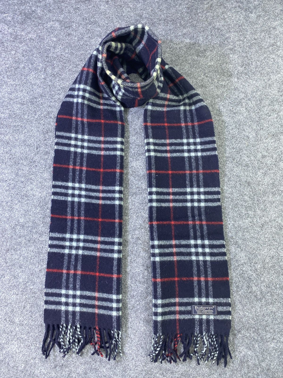 Burberry × Vintage VINTAGE BURBERRY Scarf / Muffler / Neckwear -T785 Size ONE SIZE - 1 Thumbnail
