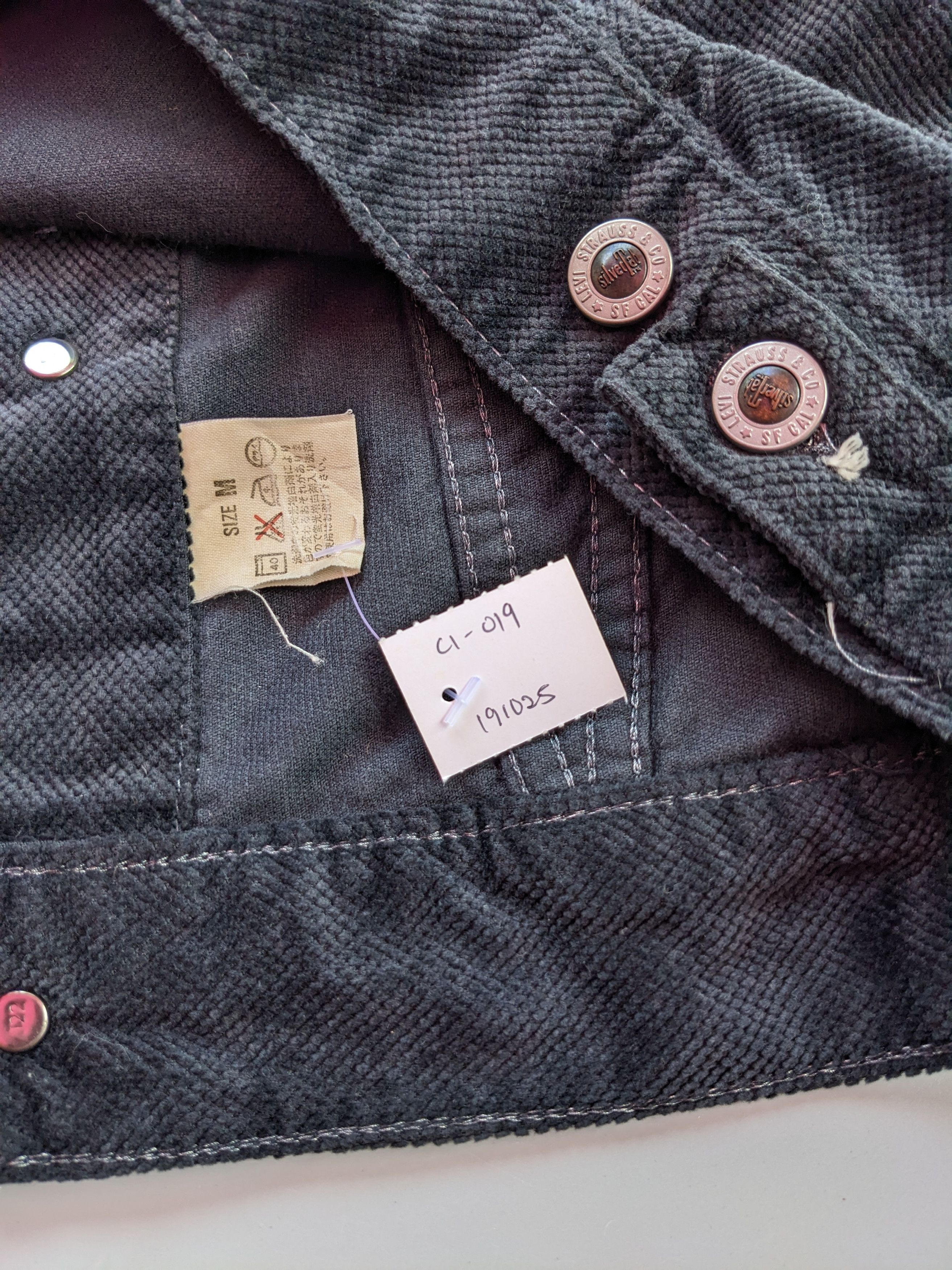 Levi's Vintage 90s Levi's Silvertab corduroy trucker jacket Size S / US 4 / IT 40 - 10 Thumbnail