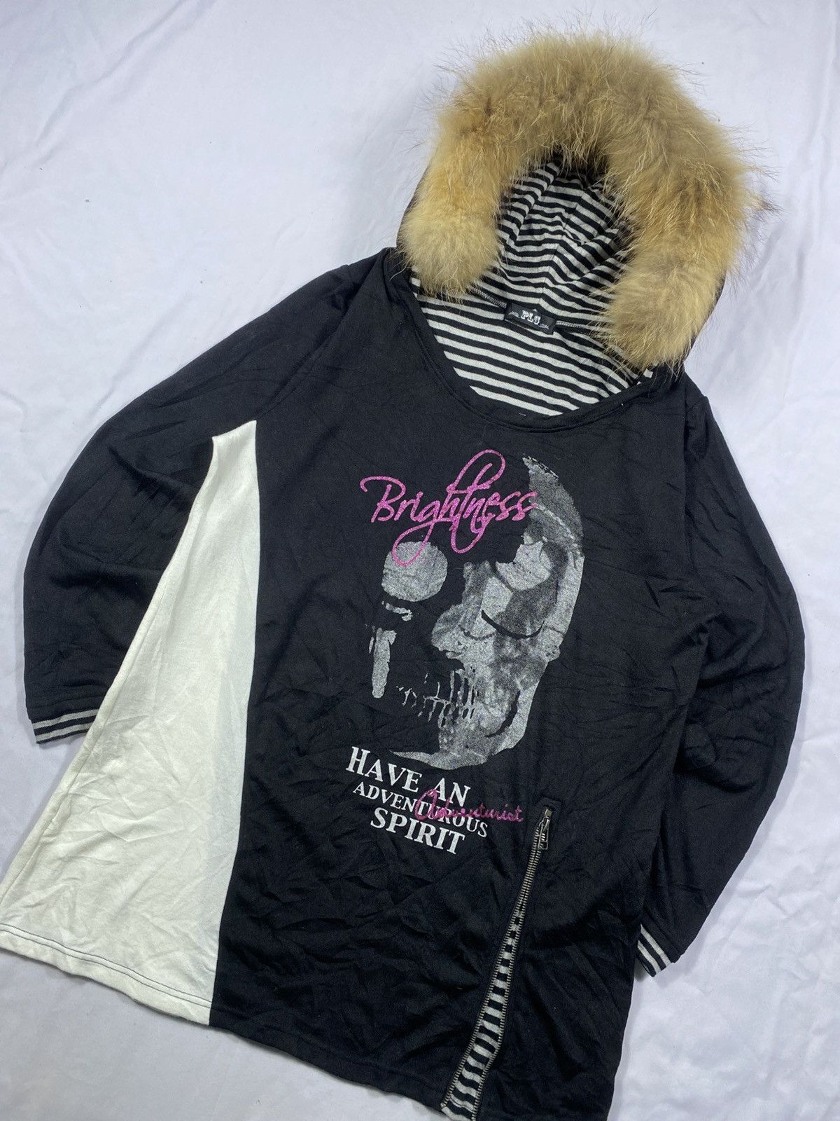 If Six Was Nine Faux Fur gothic Hoodie Skull Lgb Style Size US L / EU 52-54 / 3 - 2 Thumbnail