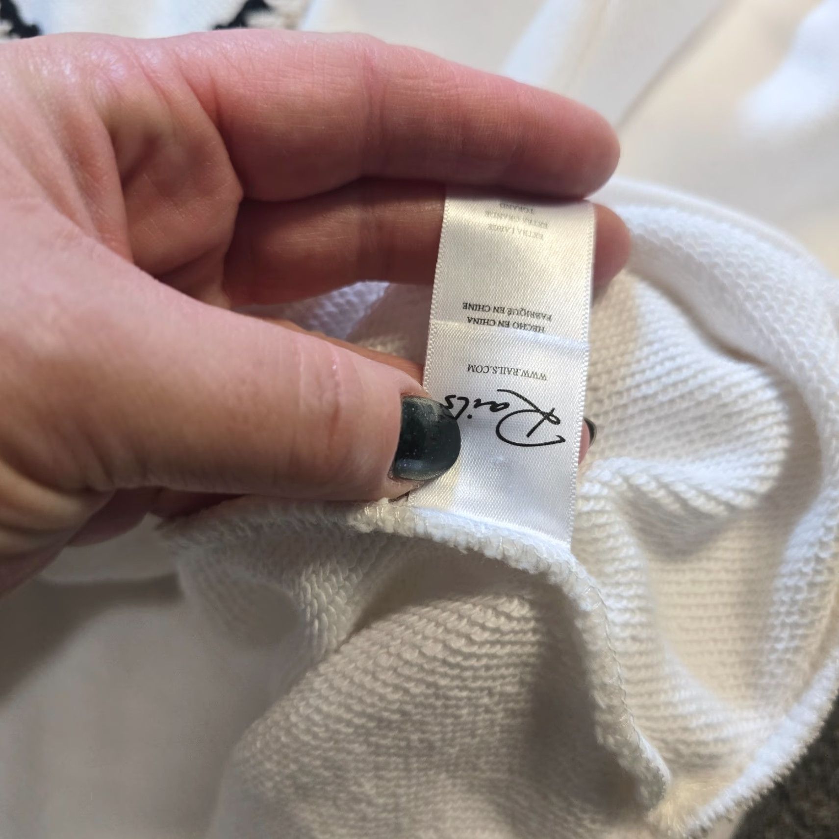 Rails **Womens Rails XL White Bohemian Crochet Pullover Sweatshirt** User: **Rails Womens XL White Bohemian Crochet Pullover Sweatshirt** Size XL / US 12-14 / IT 48-50 - 7 Thumbnail
