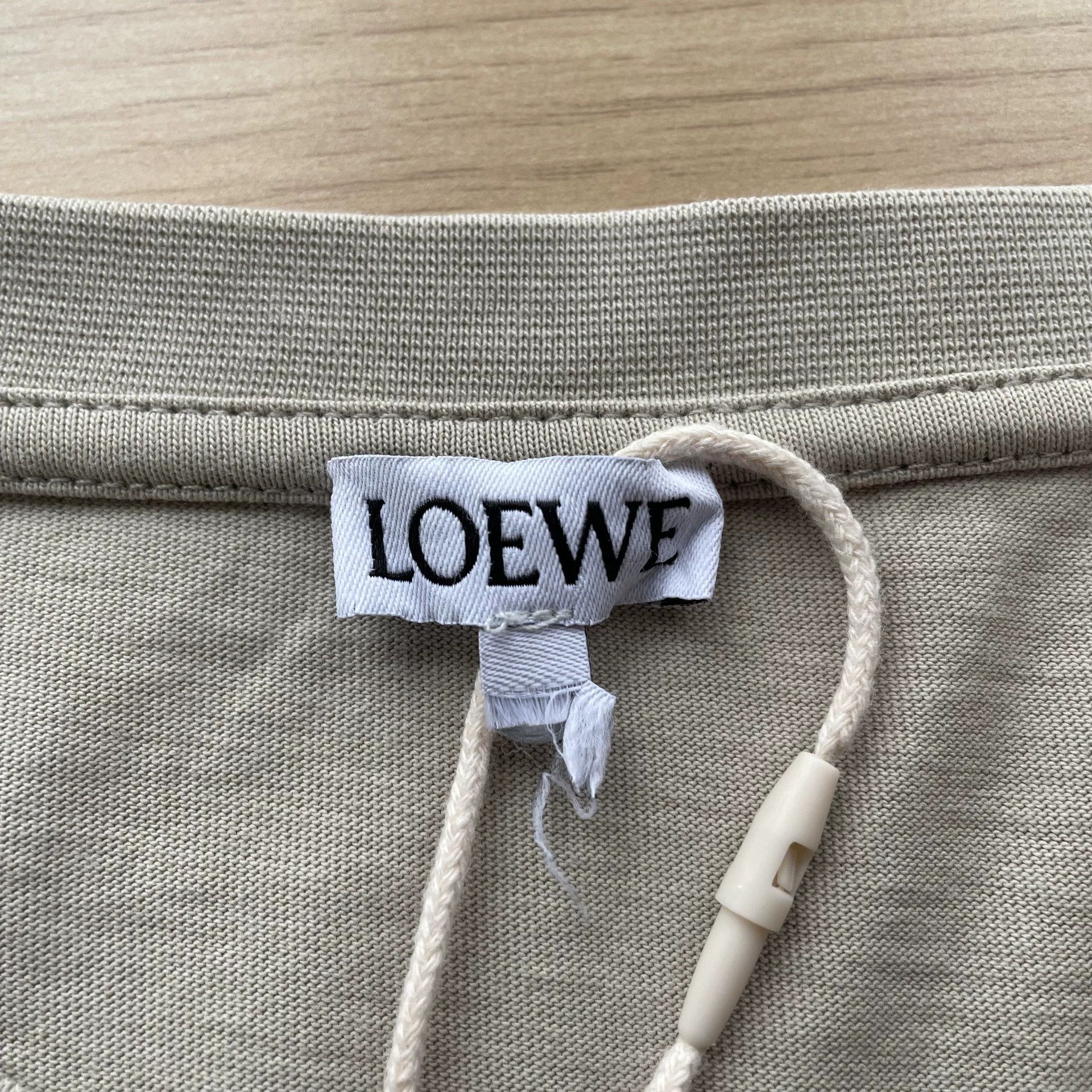 Loewe LOEWE Embroidered Logo Fake Pocket Tee Gray/White M 99 New Size M / US 6-8 / IT 42-44 - 5 Thumbnail