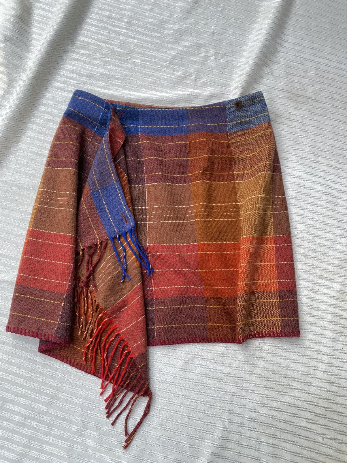 Etro Vintage Etro Milano Midi Wrap Skirt (1990s/2000s) Size 28" / US 6 / IT 42 - 1 Thumbnail