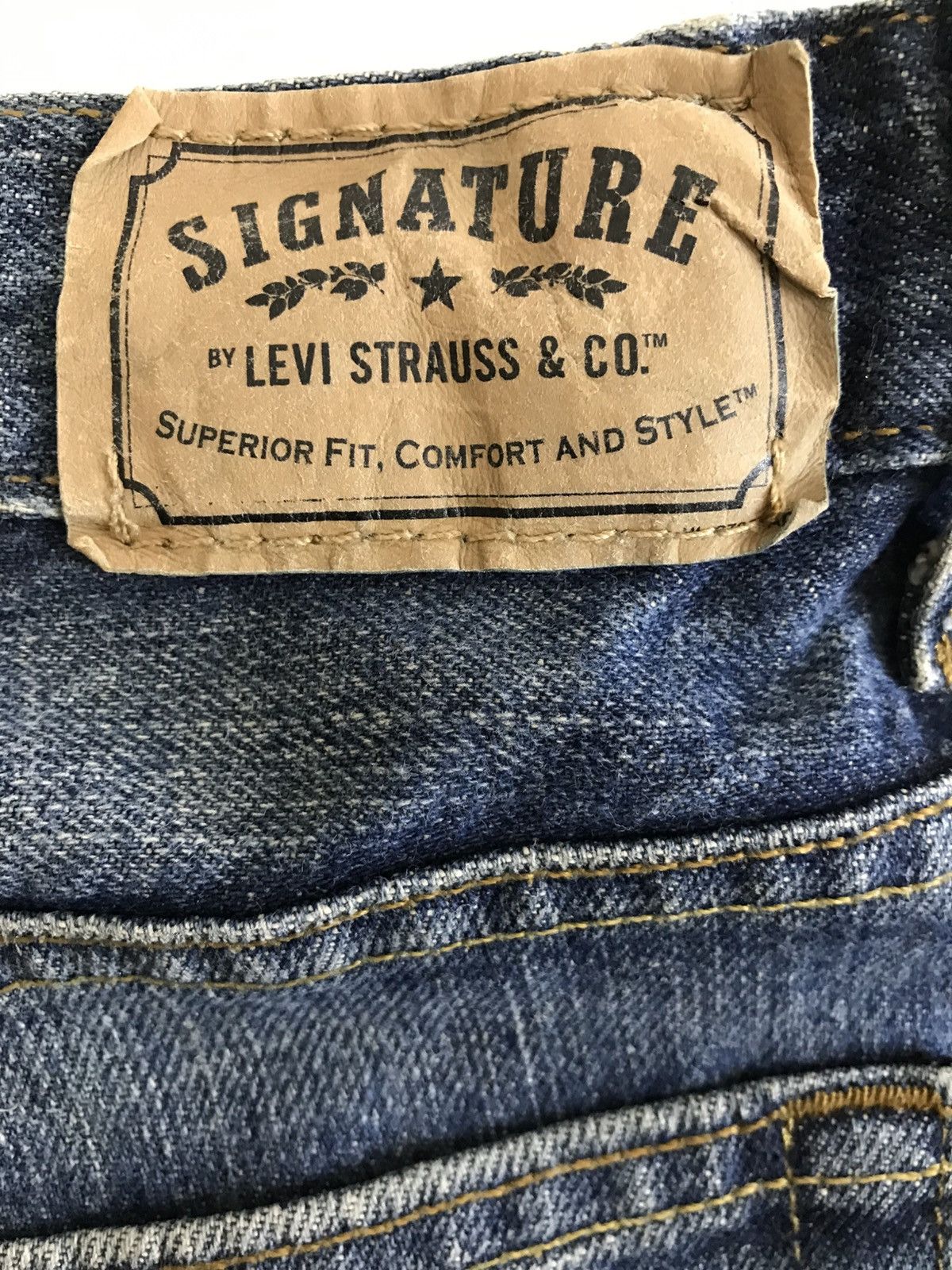 Levi's × Vintage Vintage Levi’s Signature Bootcut Distressed Denim Size US 31 - 6 Thumbnail