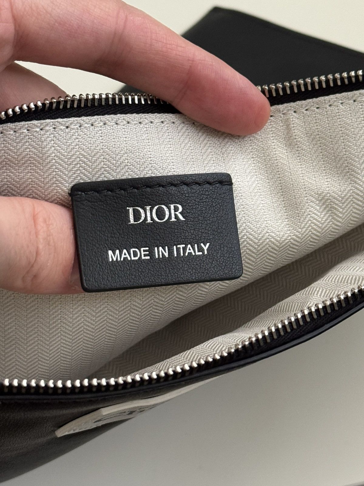 Dior Dior FW2025 zip leather pouch Size ONE SIZE - 5 Thumbnail