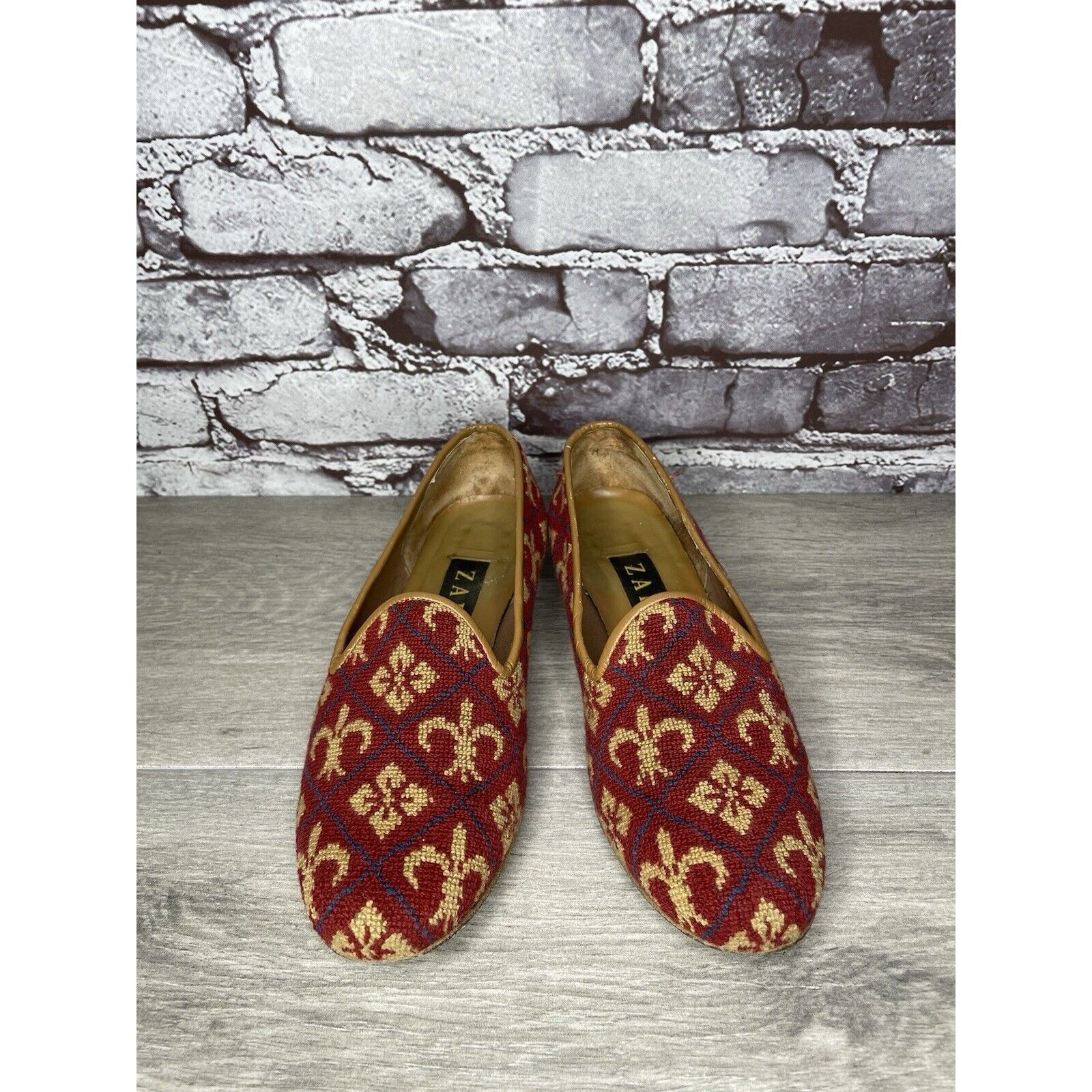 Other Zalo Red Fabric Gold Pattern Slip On Needle Loafers Shoes Wo Size US 7.5 / IT 37.5 - 4 Thumbnail