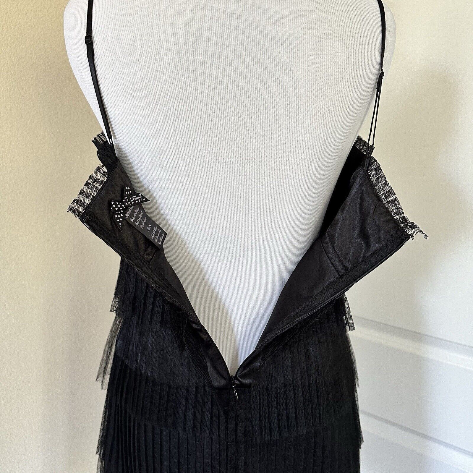 Forever 21 Forever 21 Y2K Mesh Sequin Tiered Cocktail Dress Black US S Size S / US 4 / IT 40 - 8 Thumbnail