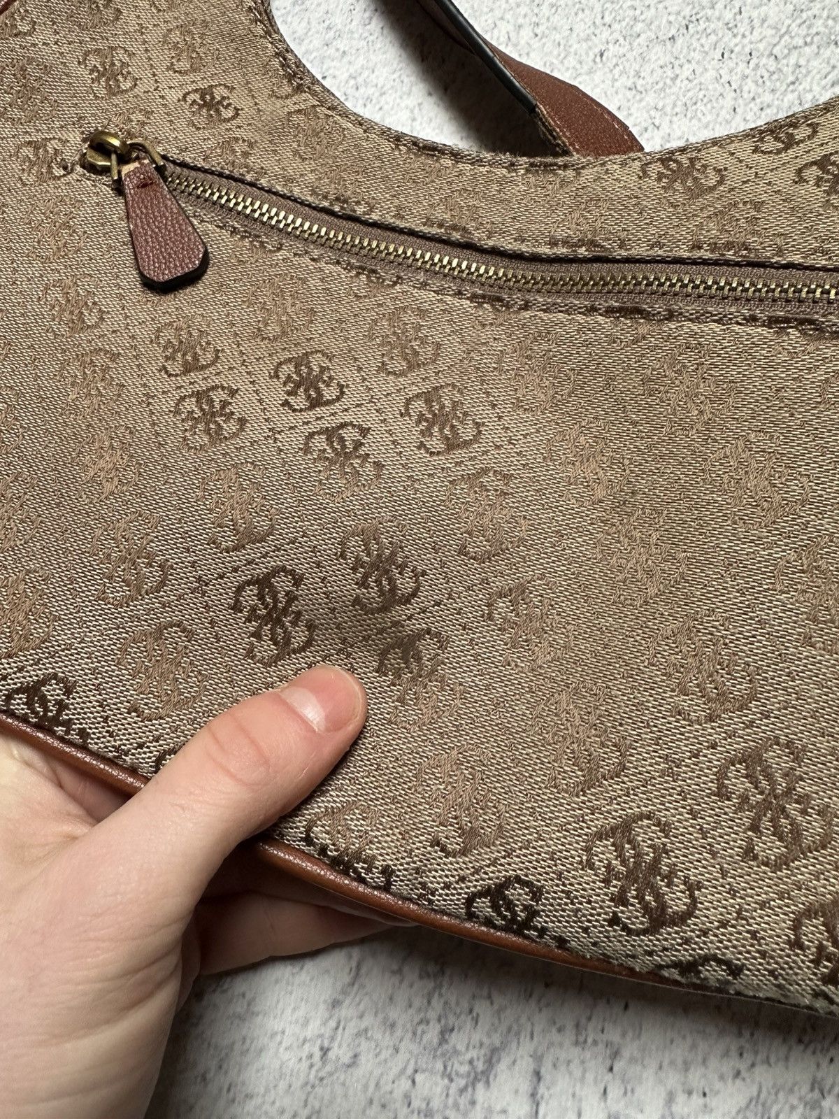 Guess Vintage Guess Big "G" Logo Womens Y2K Bag Awantgarde Size ONE SIZE - 18 Thumbnail