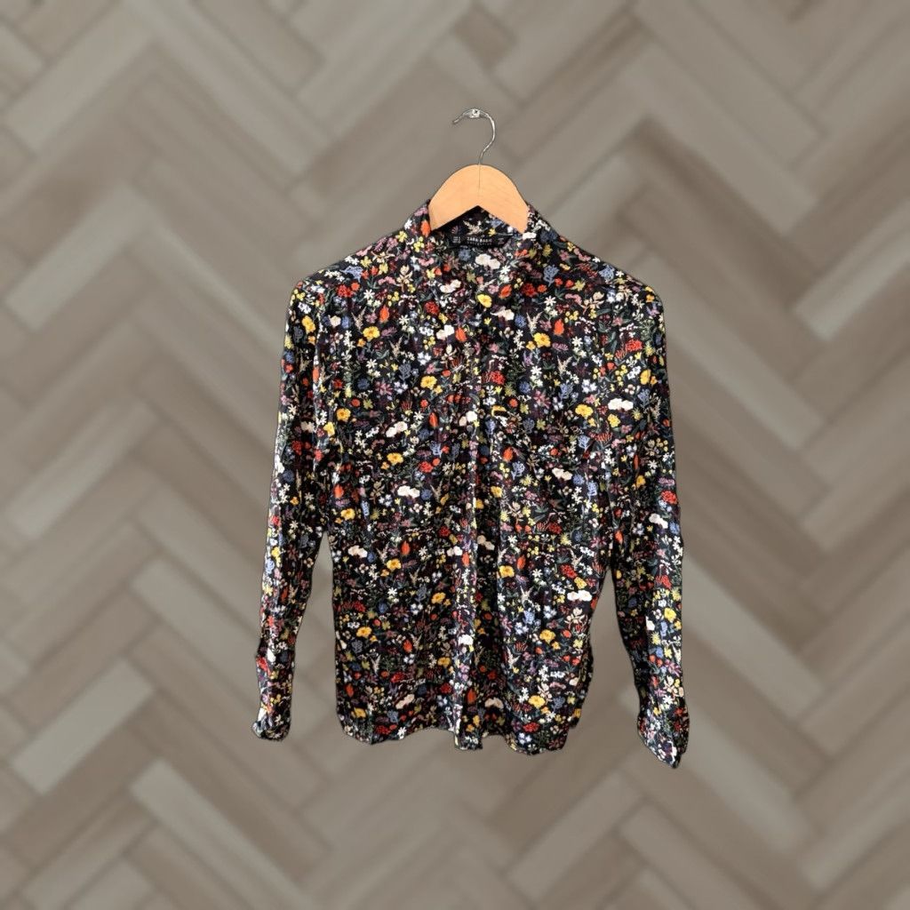 Zara Zara Womes Floral Pattern Long Sleeve Button-Up Shirt Small Womens Multicolor Floral Pattern Shirt S Size S / US 4 / IT 40 - 1 Thumbnail