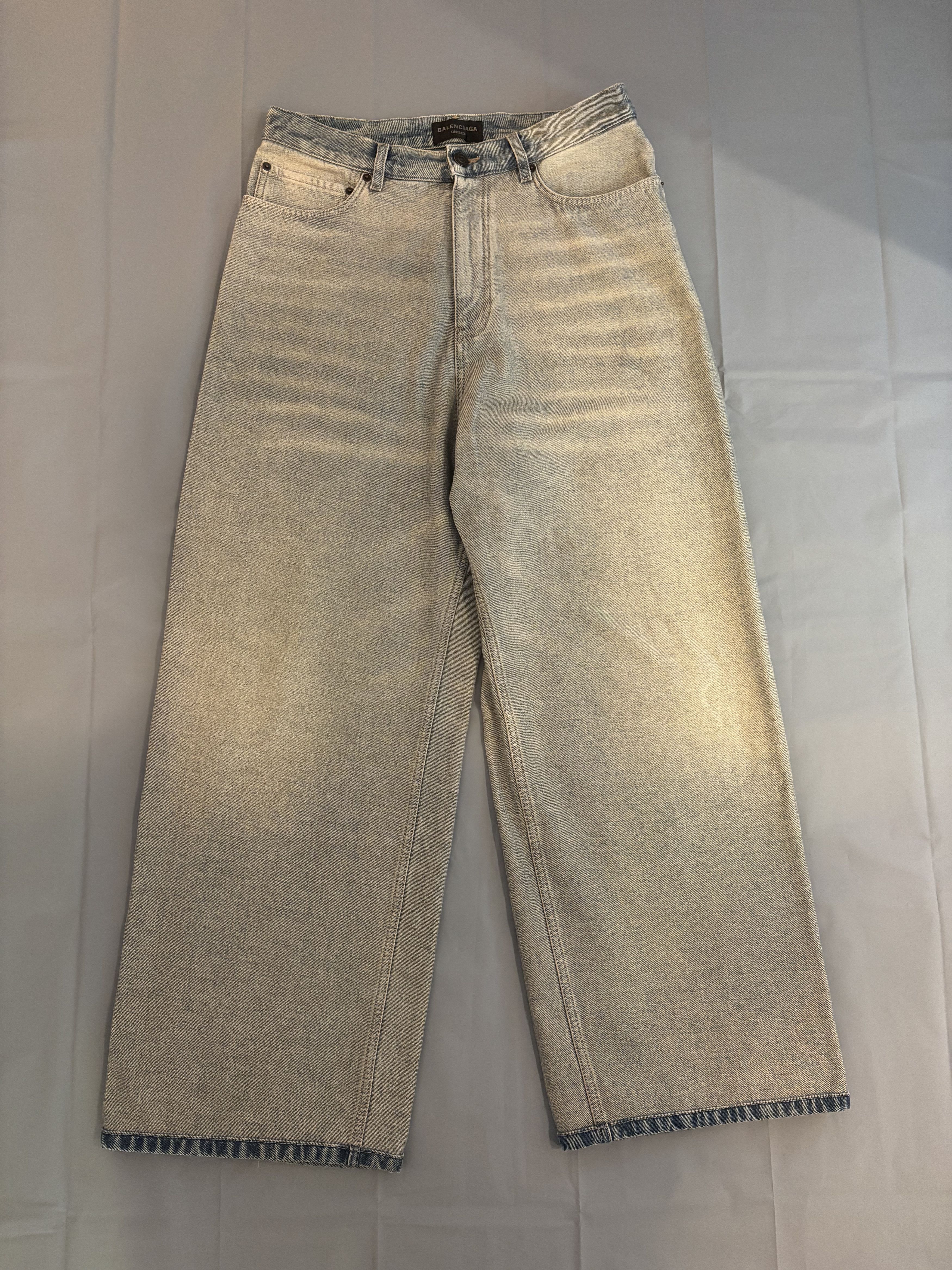 Balenciaga Jean’s large baggie Balenciaga bleu délavé en tbe Size US 30 / EU 46 - 1 Thumbnail