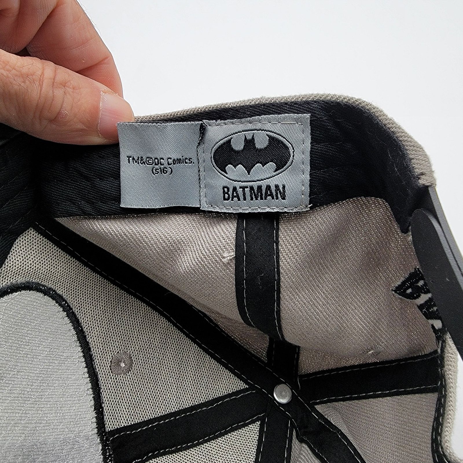 DC Comics Batman Snapback Gray and Black New with flaws Size ONE SIZE - 6 Thumbnail