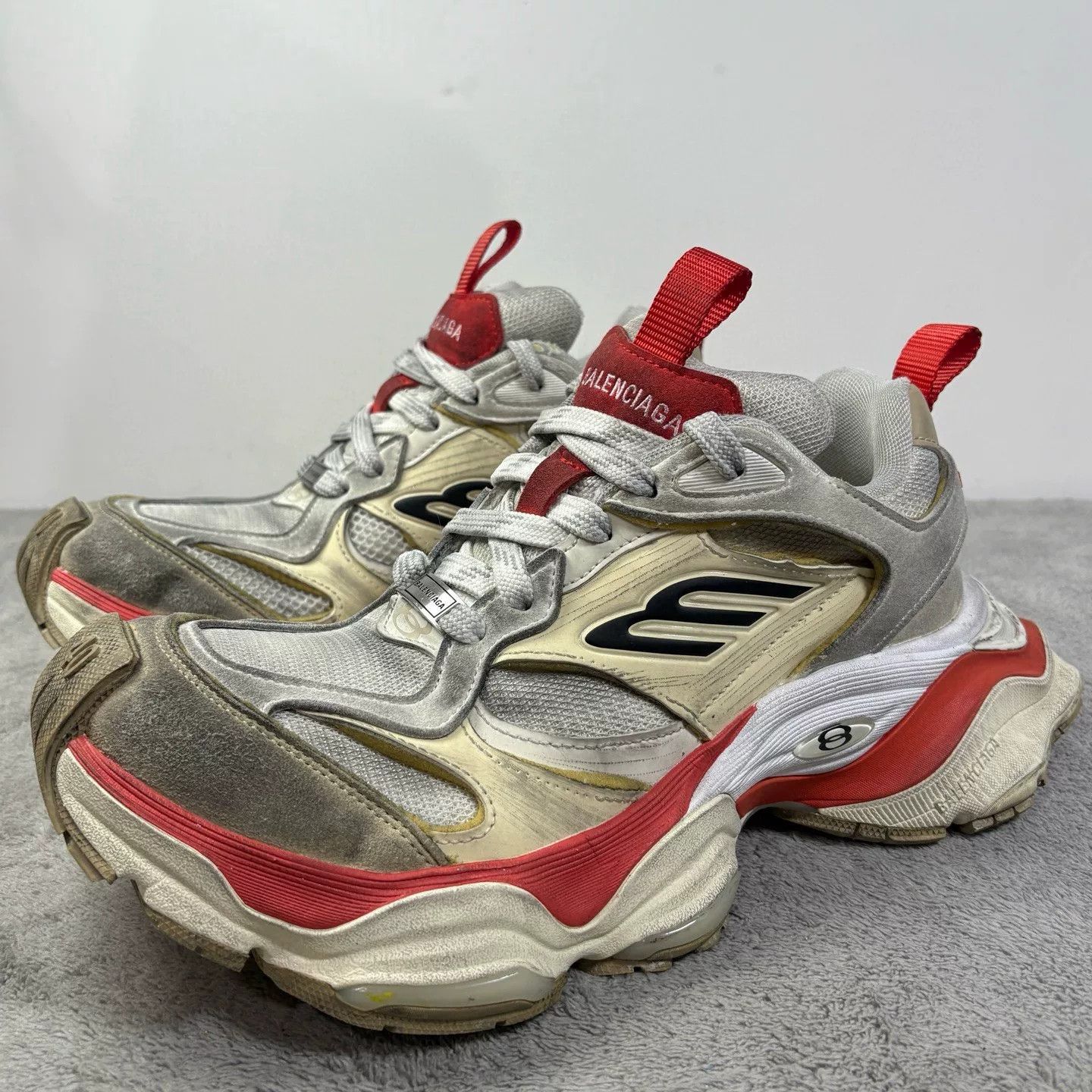 Balenciaga Balenciaga Cargo Red Lowtop Sneakers 40 Men Size US 7.5 / EU 40-41 - 1 Thumbnail