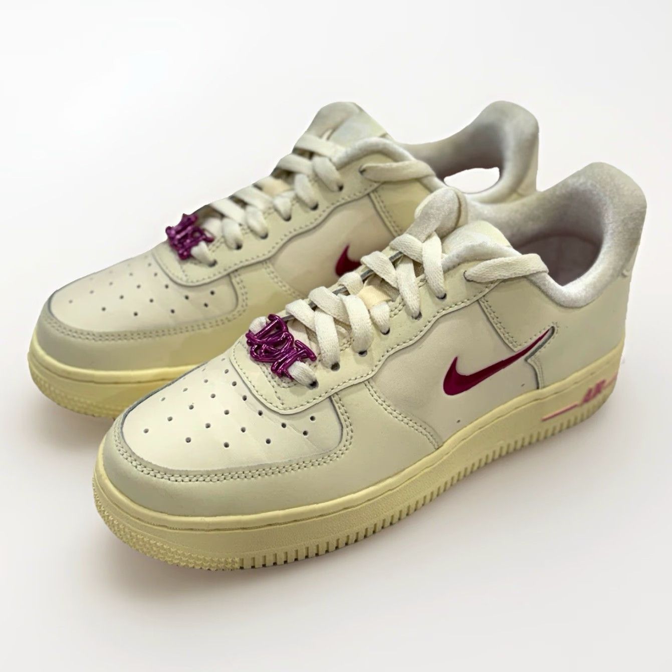 Nike Nike Air Force Women’s 11 Coconut Milk Ivory Leather/Playful Pink FB8251-101 Sneaker Size US 7 / IT 37 - 4 Thumbnail