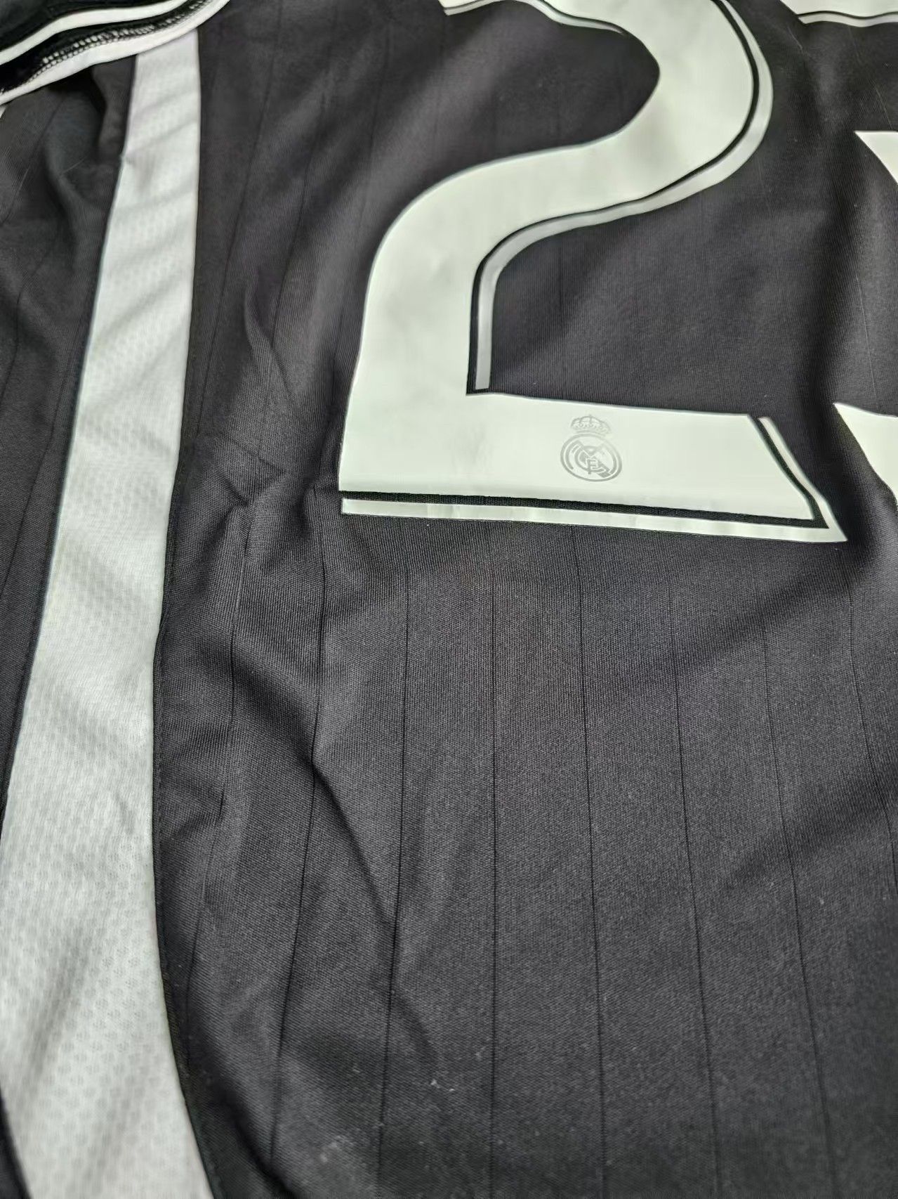 Other 2006 07 Real Madrid #23 David Beckham Jersey Away Size US XXL / EU 58 / 5 - 4 Thumbnail