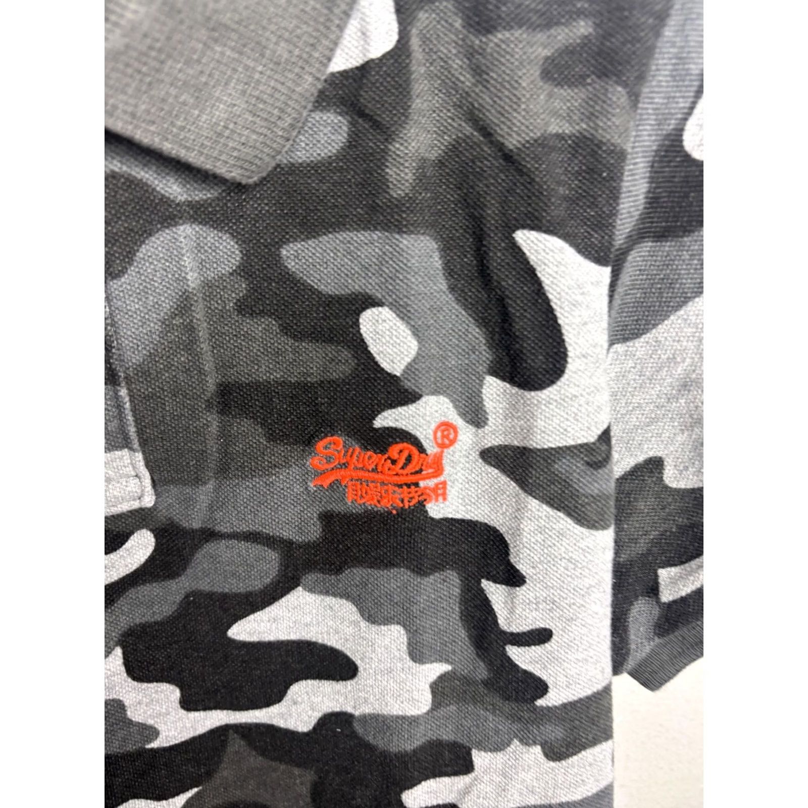 Superdry VINTAGE Superdry Polo Shirt Mens Small Gray Black Camouflage Classic Pique Logo Cotton Size US S / EU 44-46 / 1 - 3 Thumbnail