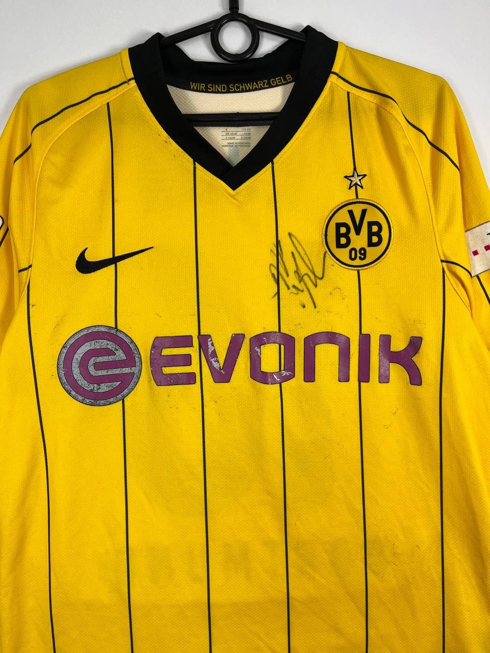Nike Borussia Dortmund BVB 09 Home Nike KUBA #16 Autograph S Size US S / EU 44-46 / 1 - 2 Thumbnail