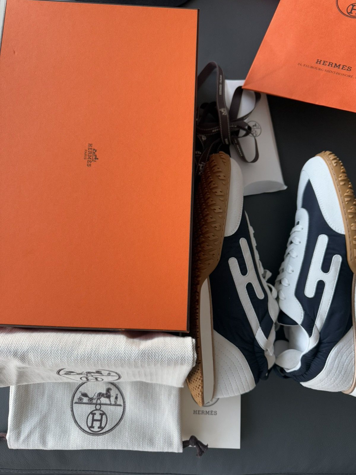 Hermes Brand New Full Set Hermes H Logo Sneaker Limited Edition Size US 10.5 / EU 43-44 - 8 Thumbnail