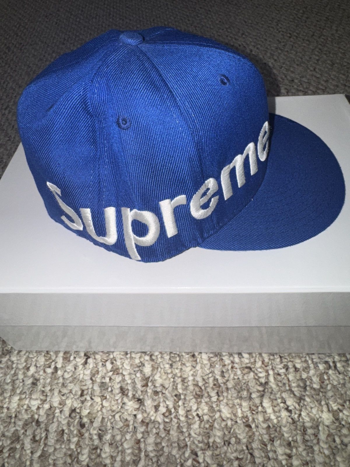 Supreme New Era x Supreme Side Logo Hat Size ONE SIZE - 2 Thumbnail