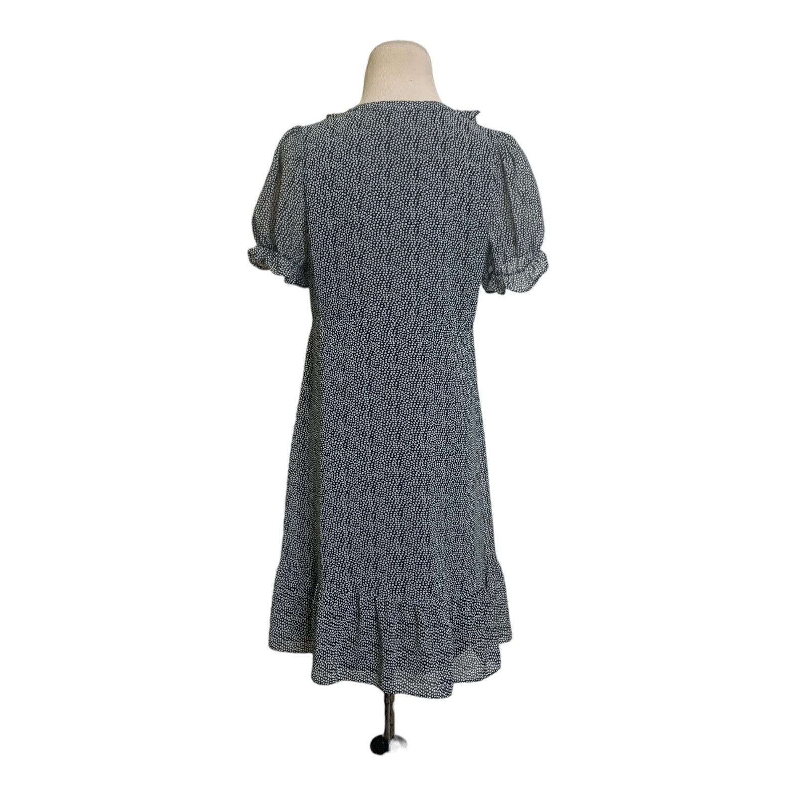 H&M H&M black ruffled short sleeves mini dress size small Size S / US 4 / IT 40 - 2 Thumbnail