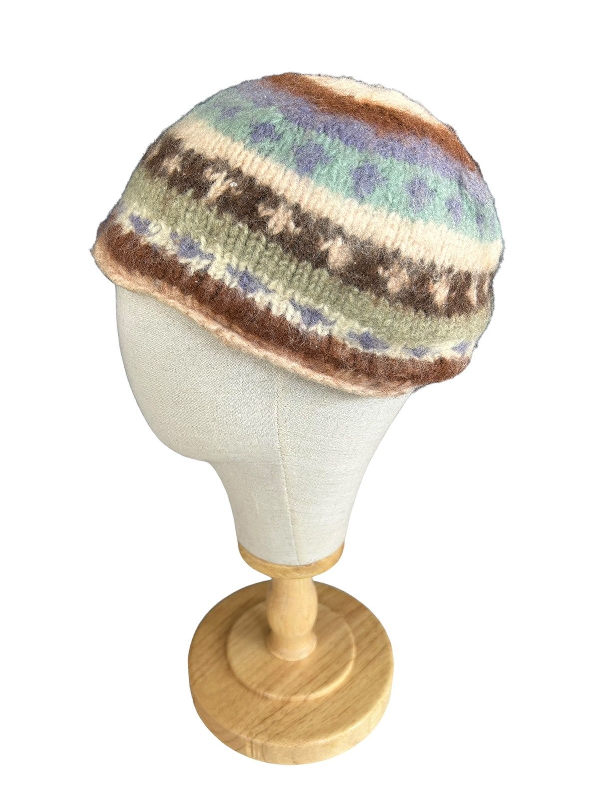 Japanese Brand Knitted Multicolour Fur Beanie Hats Size ONE SIZE - 1 Thumbnail