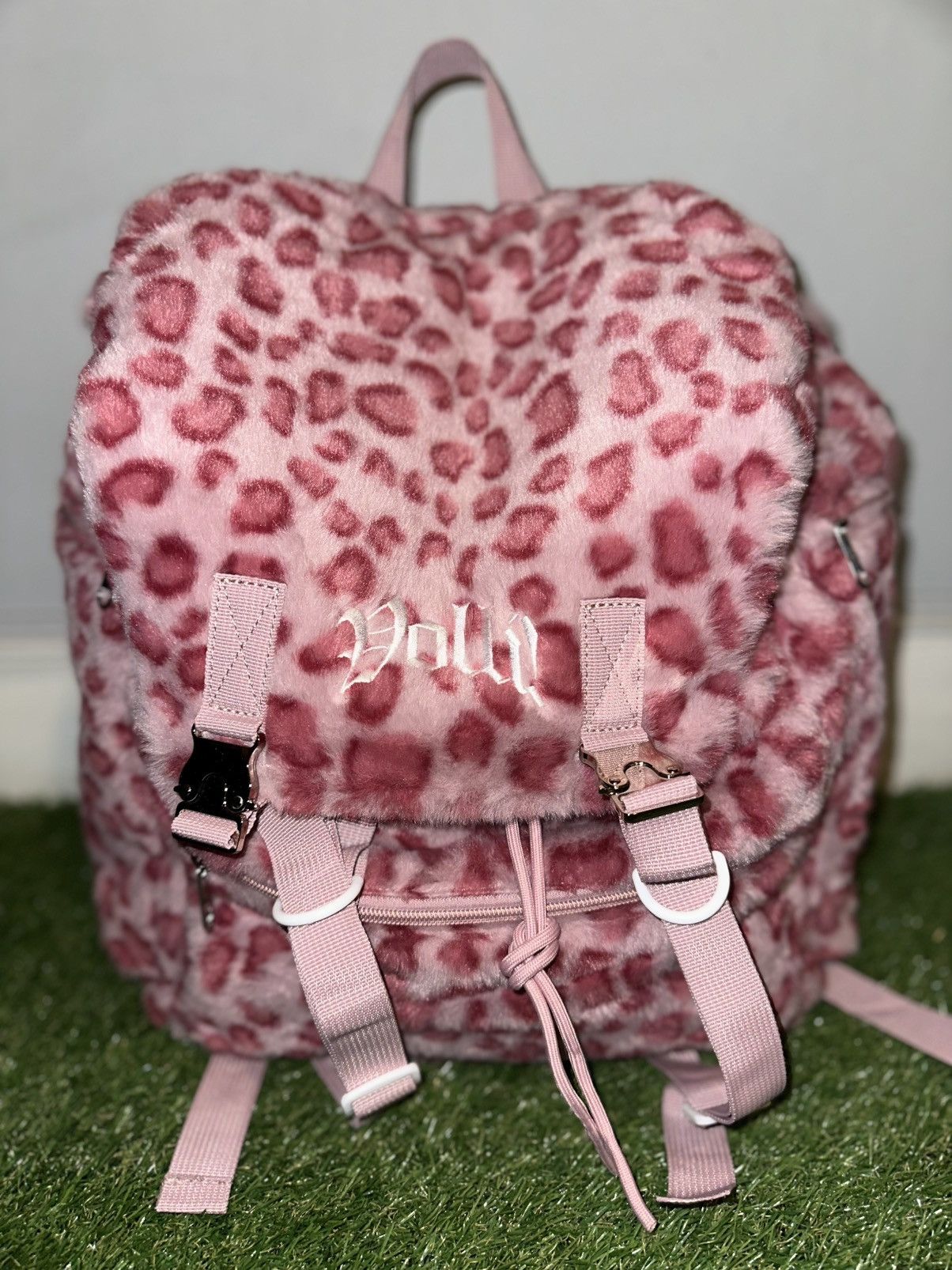 Other Volli pink leopard print backpack Size ONE SIZE - 2 Thumbnail