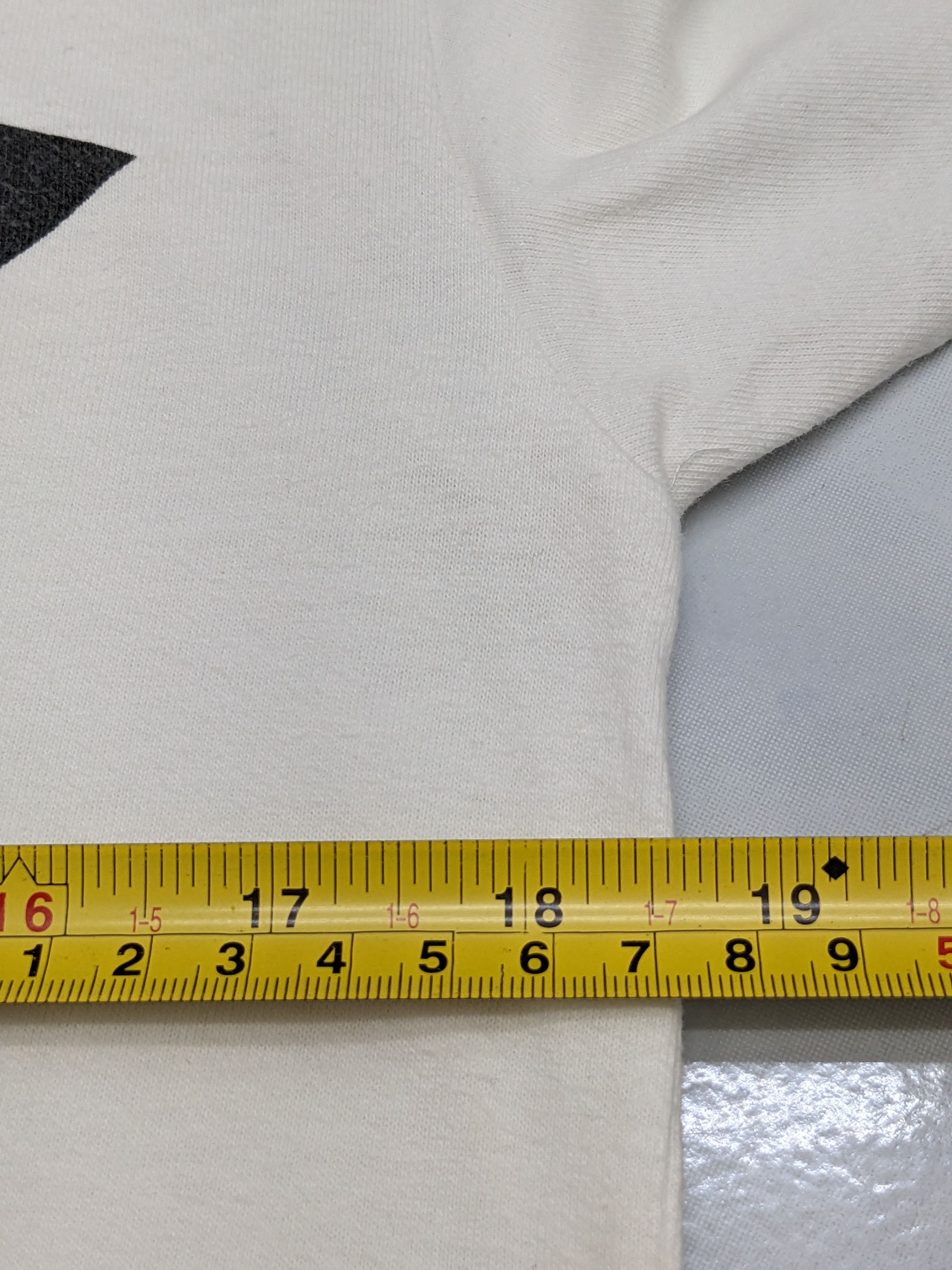 Comme des Garcons COMME DES GARCONS JAPANESE BRAND TSHIRT Size US M / EU 48-50 / 2 - 7 Thumbnail