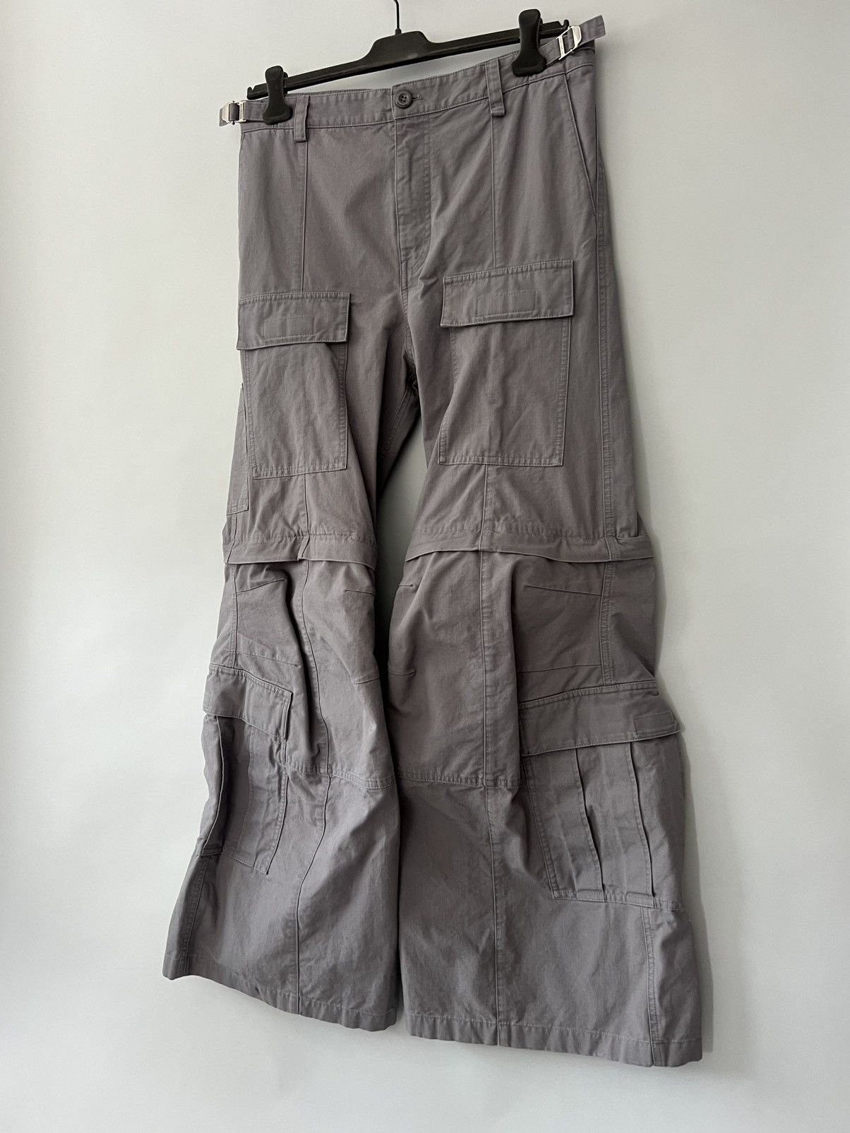 Balenciaga Balenciaga Grey Flared Cargo Pants Size US 38 / EU 54 - 2 Thumbnail