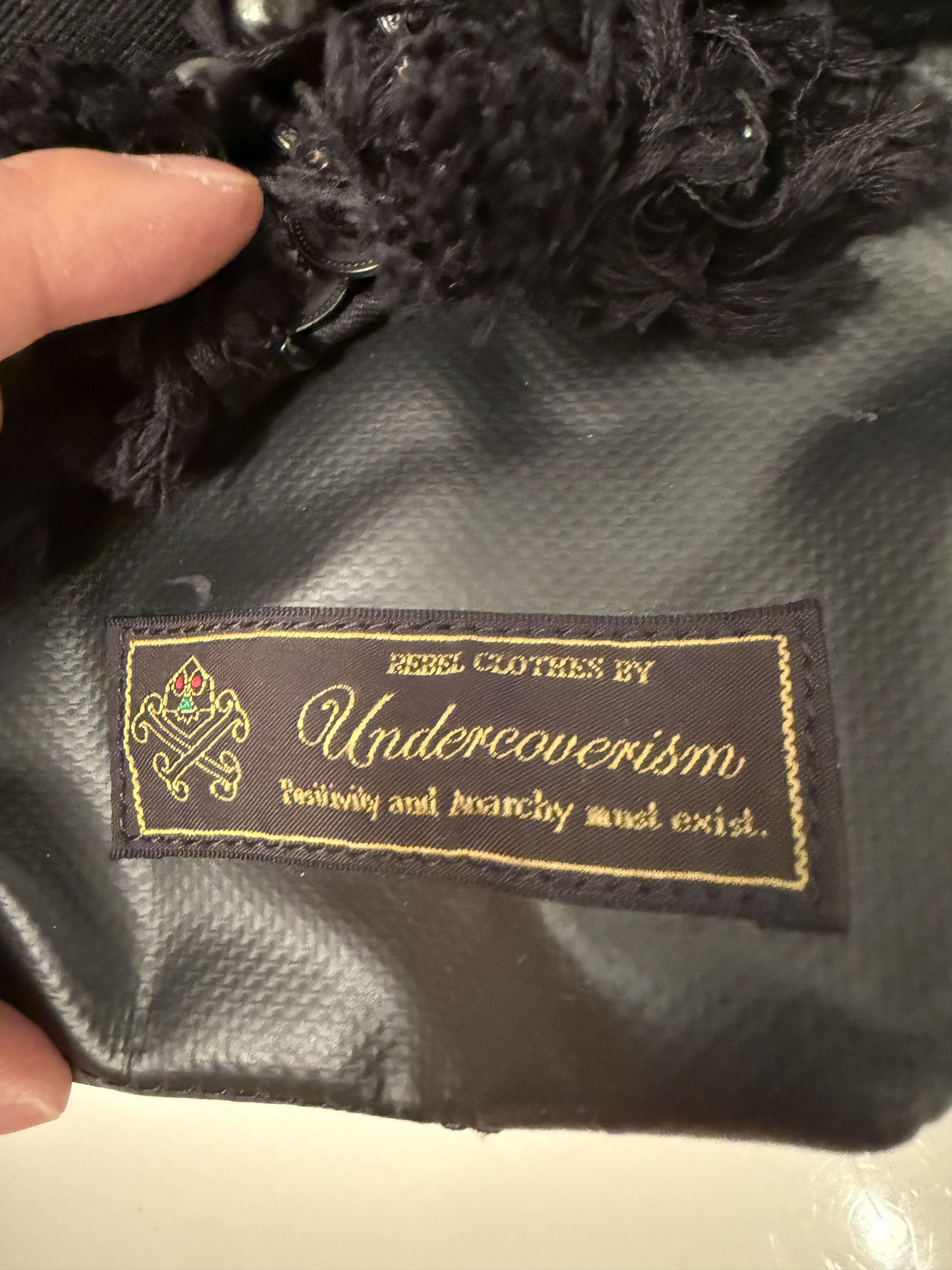 Undercover 08 Undercover Ethnic Skull Messenger Bag RARE Size ONE SIZE - 7 Thumbnail