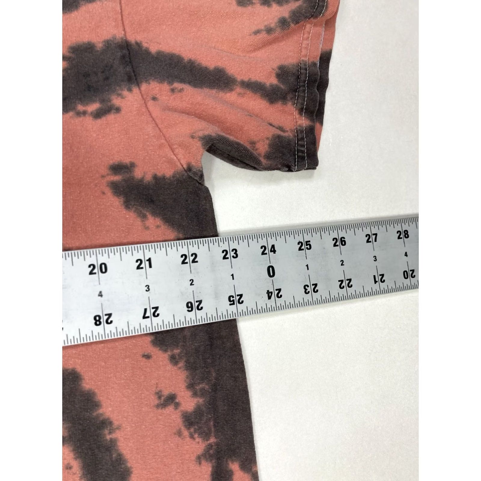 Urban Outfitters VINTAGE Urban Outfitters Good Times On My Mind Graphic T-shirt Women One Size Tie Dye Shirt Adult White or Red? Size ONE SIZE - 7 Thumbnail