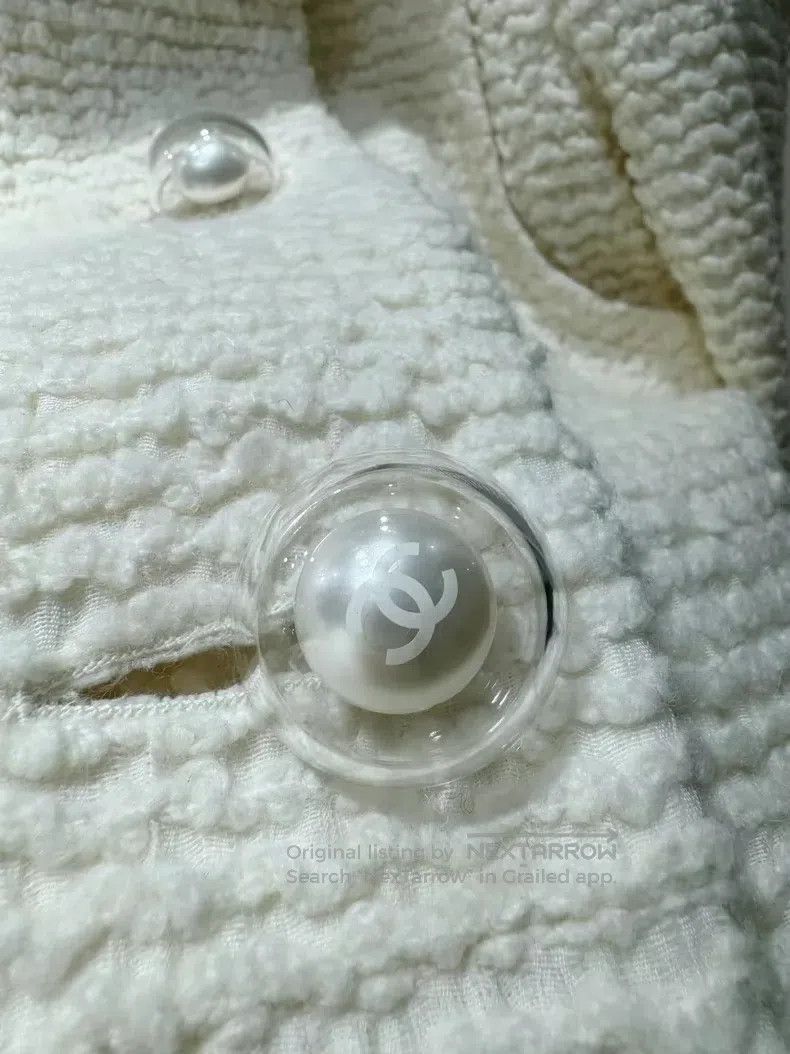 Chanel Chanel Ground control series beige pearl buckle tweed coat Size XS / US 0-2 / IT 36-38 - 5 Thumbnail