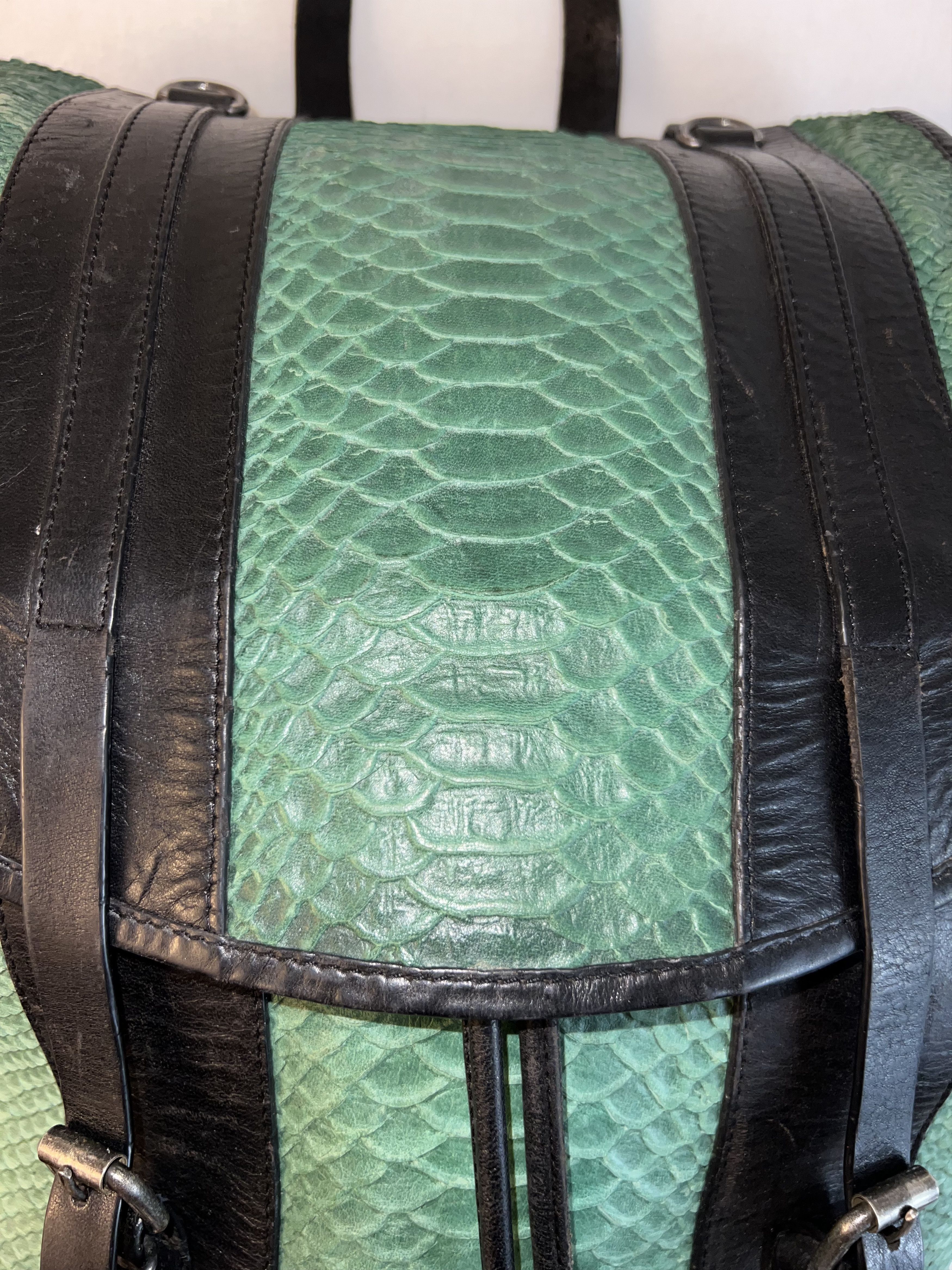 Dries Van Noten Dries Van Noten - Green Leather Payton Embossed XL Backpack Size ONE SIZE - 2 Thumbnail