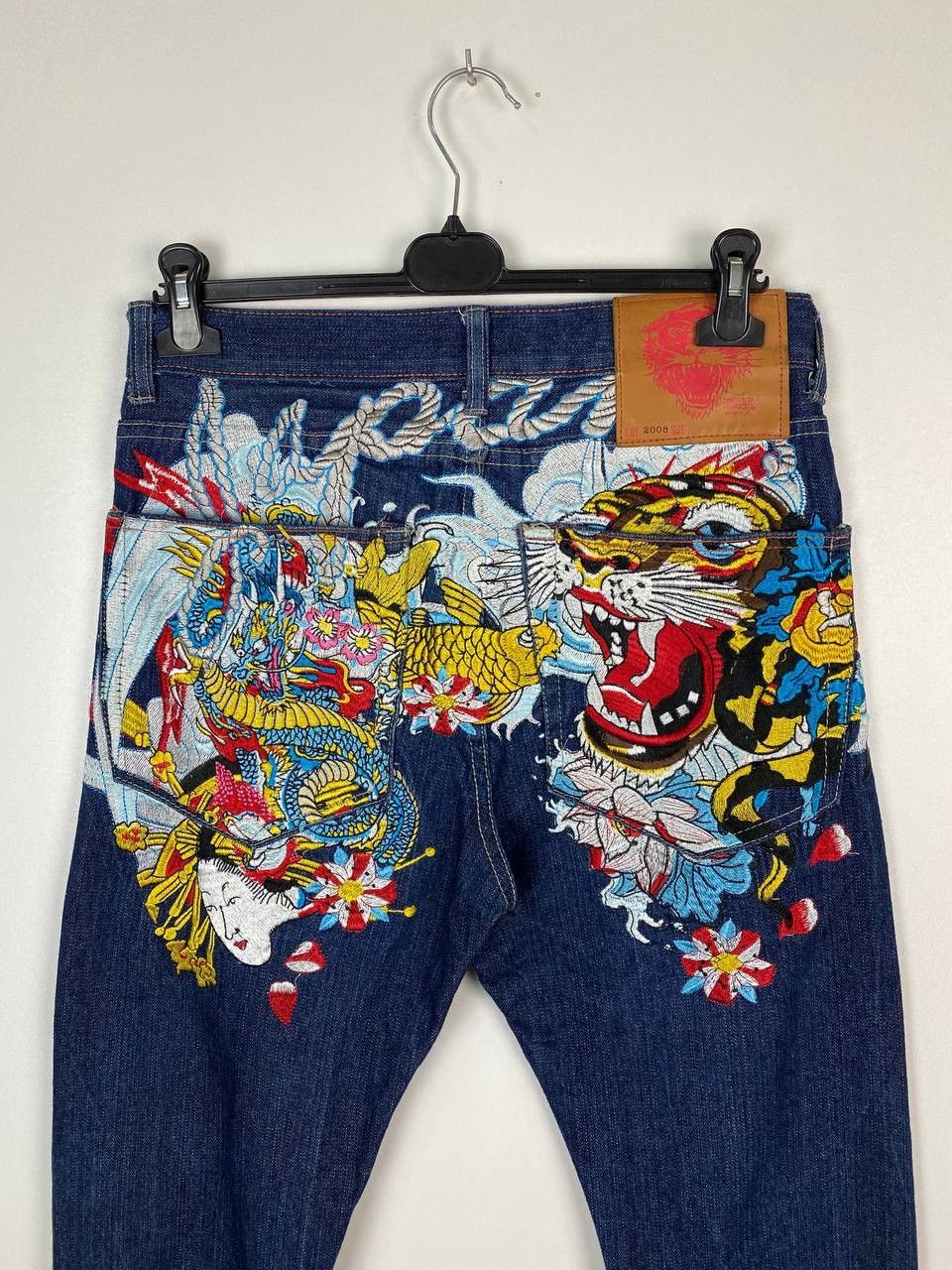 Ed Hardy Ed Hardy Japan embroidered geisha Tiger denim size 30 Size US 30 / EU 46 - 2 Thumbnail
