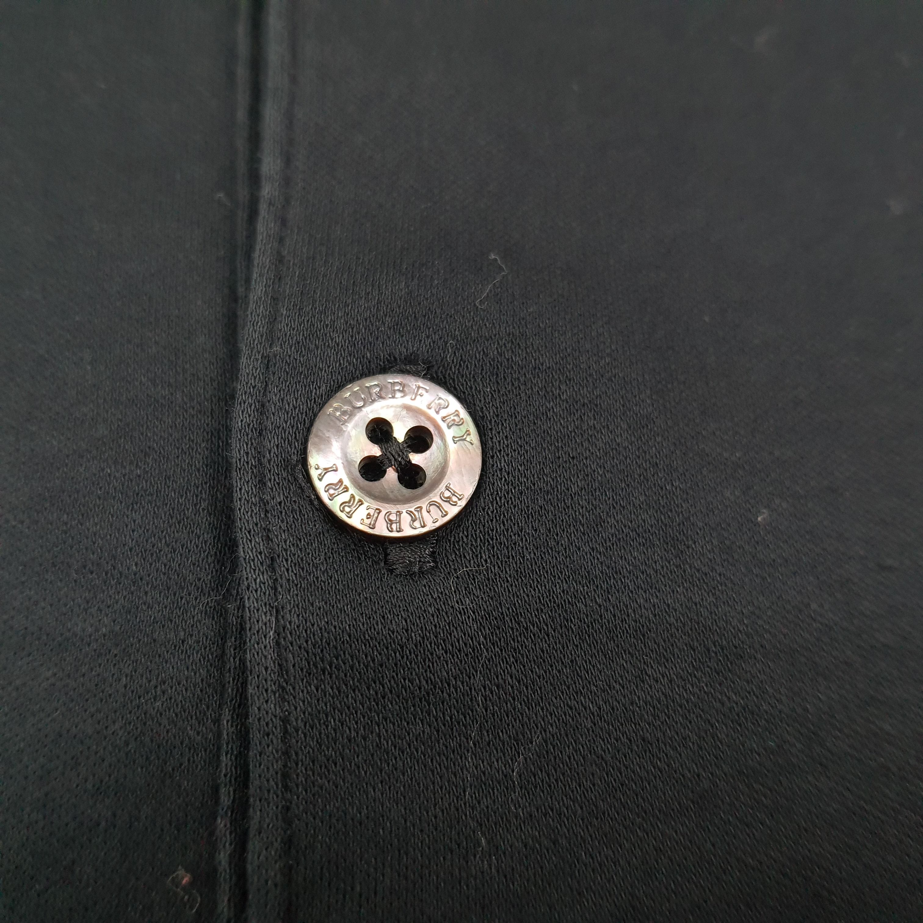 Burberry × Vintage Vintage Burberry London Button Tshirt Size US L / EU 52-54 / 3 - 6 Thumbnail