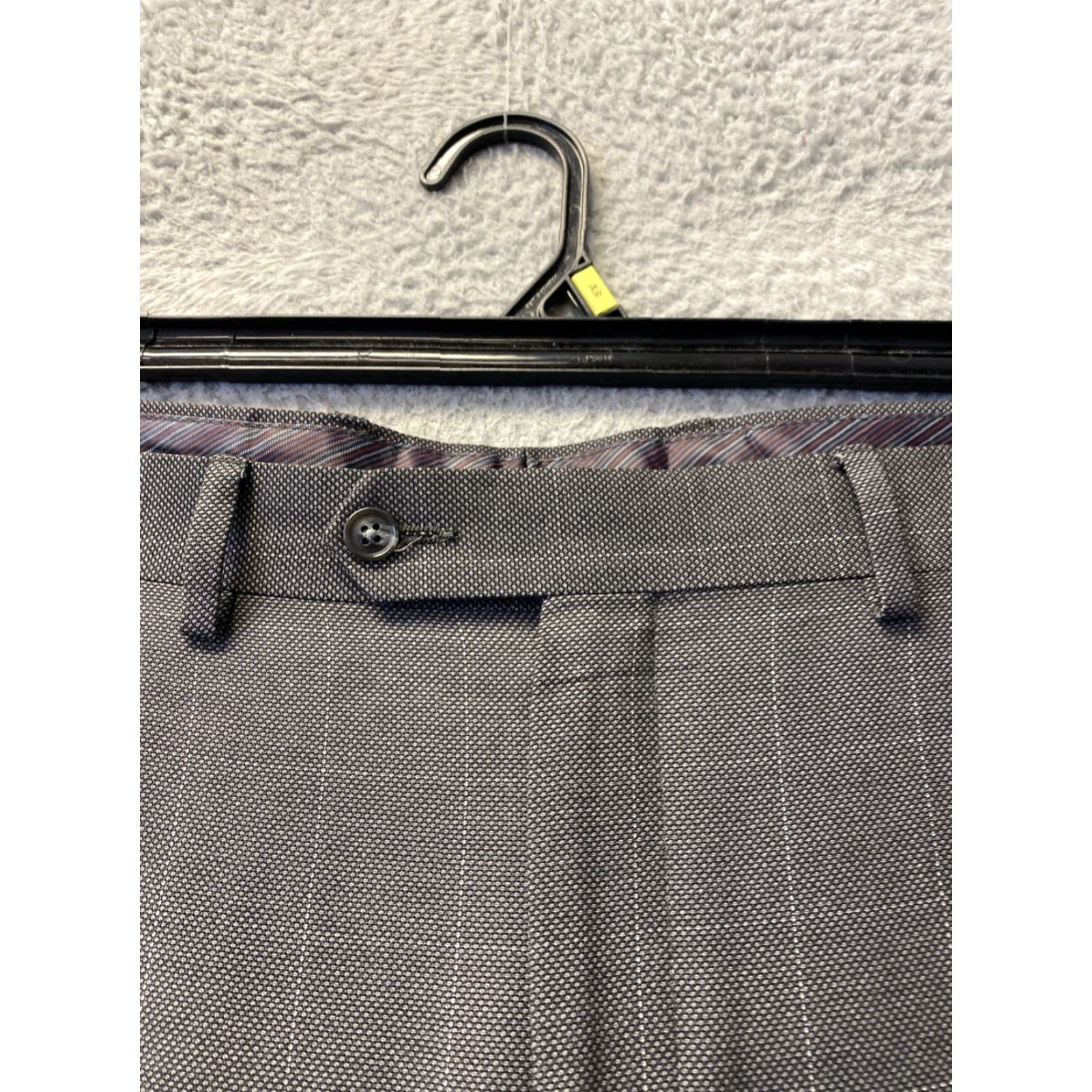 Sean John Sean John Dress Pants Men 42x30 42x32 Gray Check Trousers Plaid Business Formal Stretch Straight Leg Workers Regular Adult Mens Size US 42 / EU 58 - 2 Thumbnail