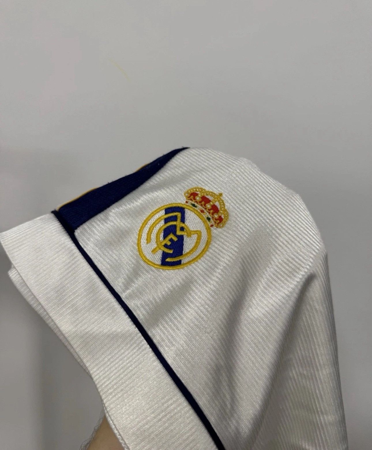 Adidas Vintage Adidas Real Madrid Football Shorts White 1998/1999 Size US 32 / EU 48 - 9 Thumbnail