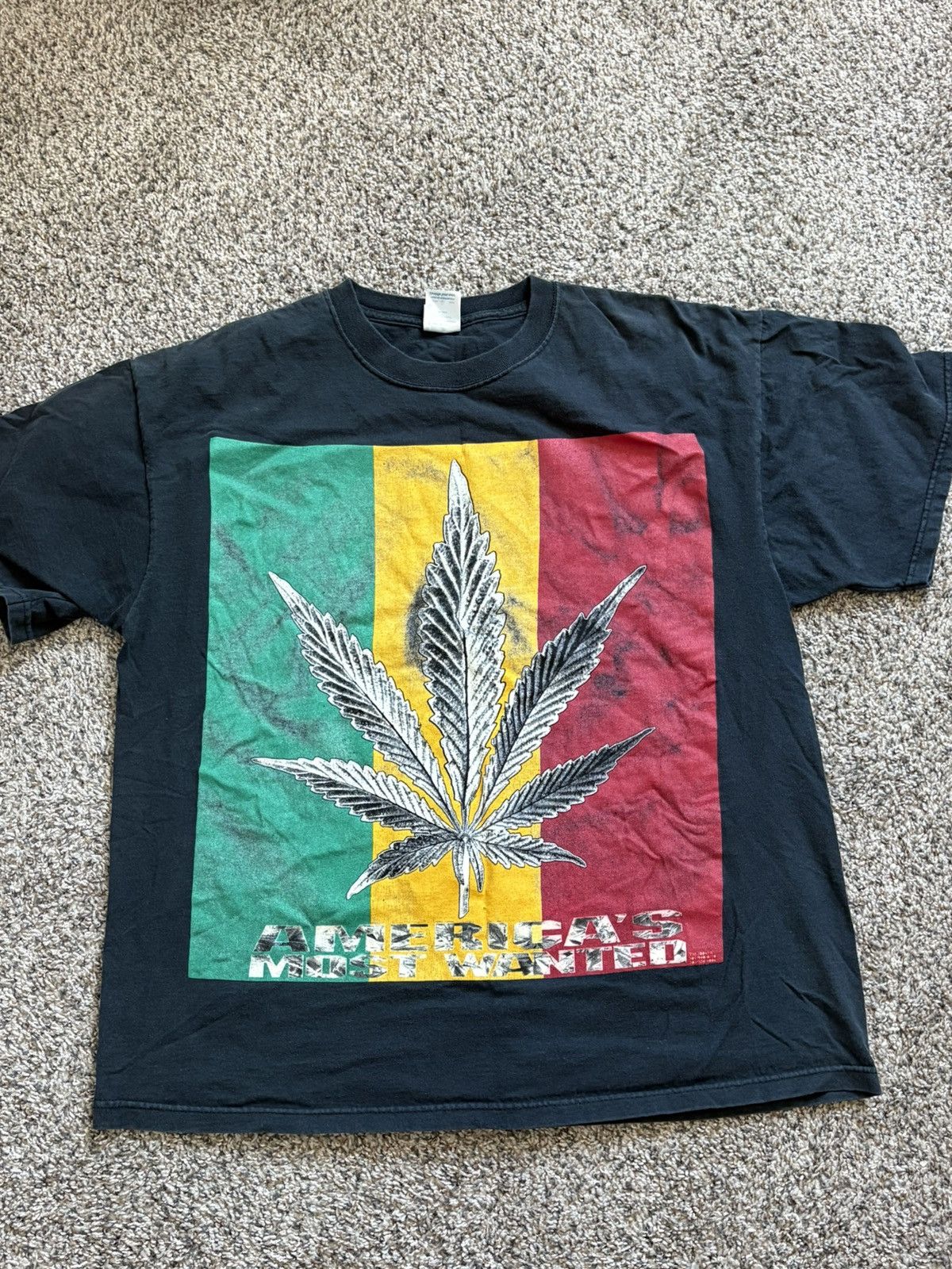 Vintage Americas Most Wanted Weed tee Size US XL / EU 56 / 4 - 1 Thumbnail