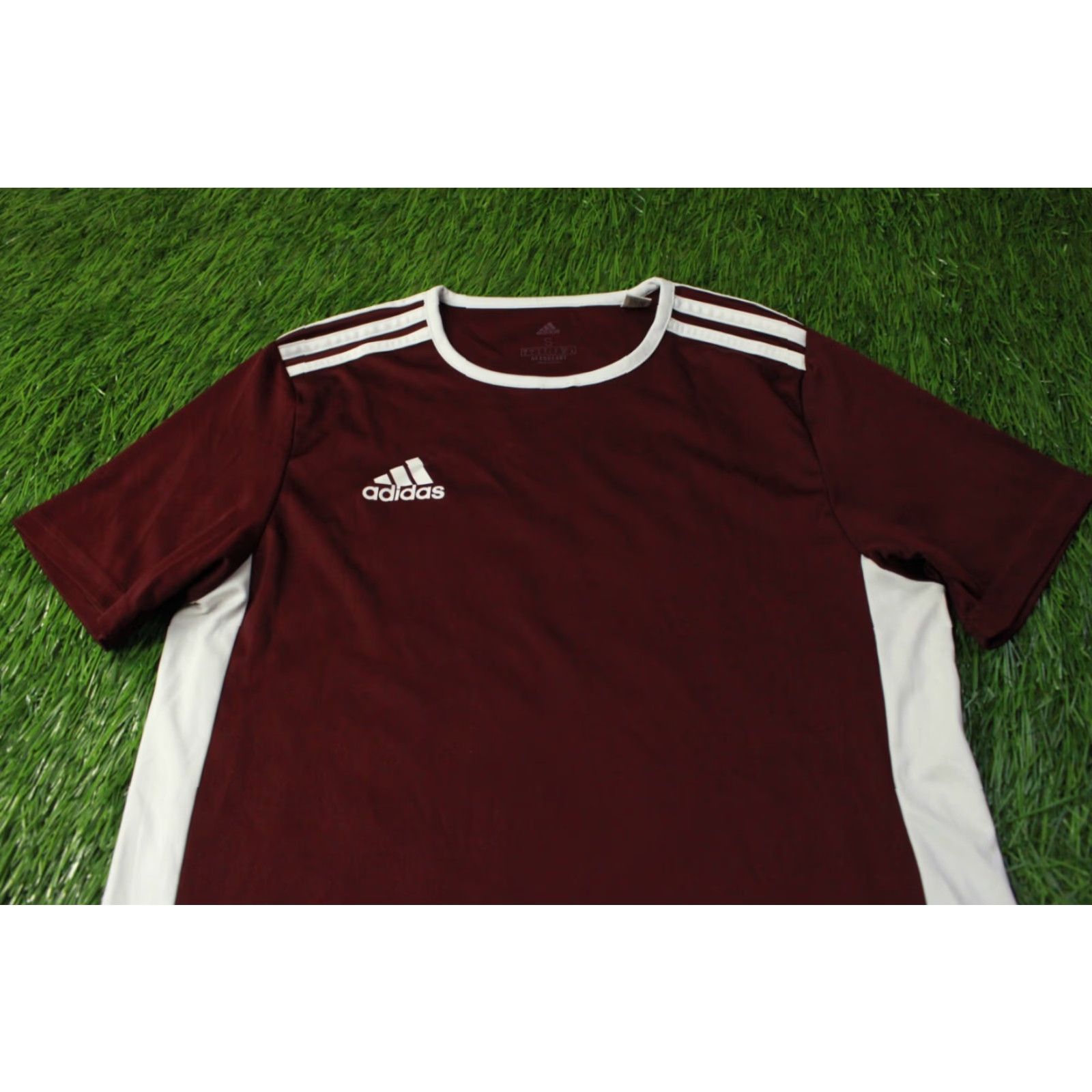 Adidas ADIDAS FOOTBALL SHIRT S Men 2022 Entrada Size US S / EU 44-46 / 1 - 2 Thumbnail
