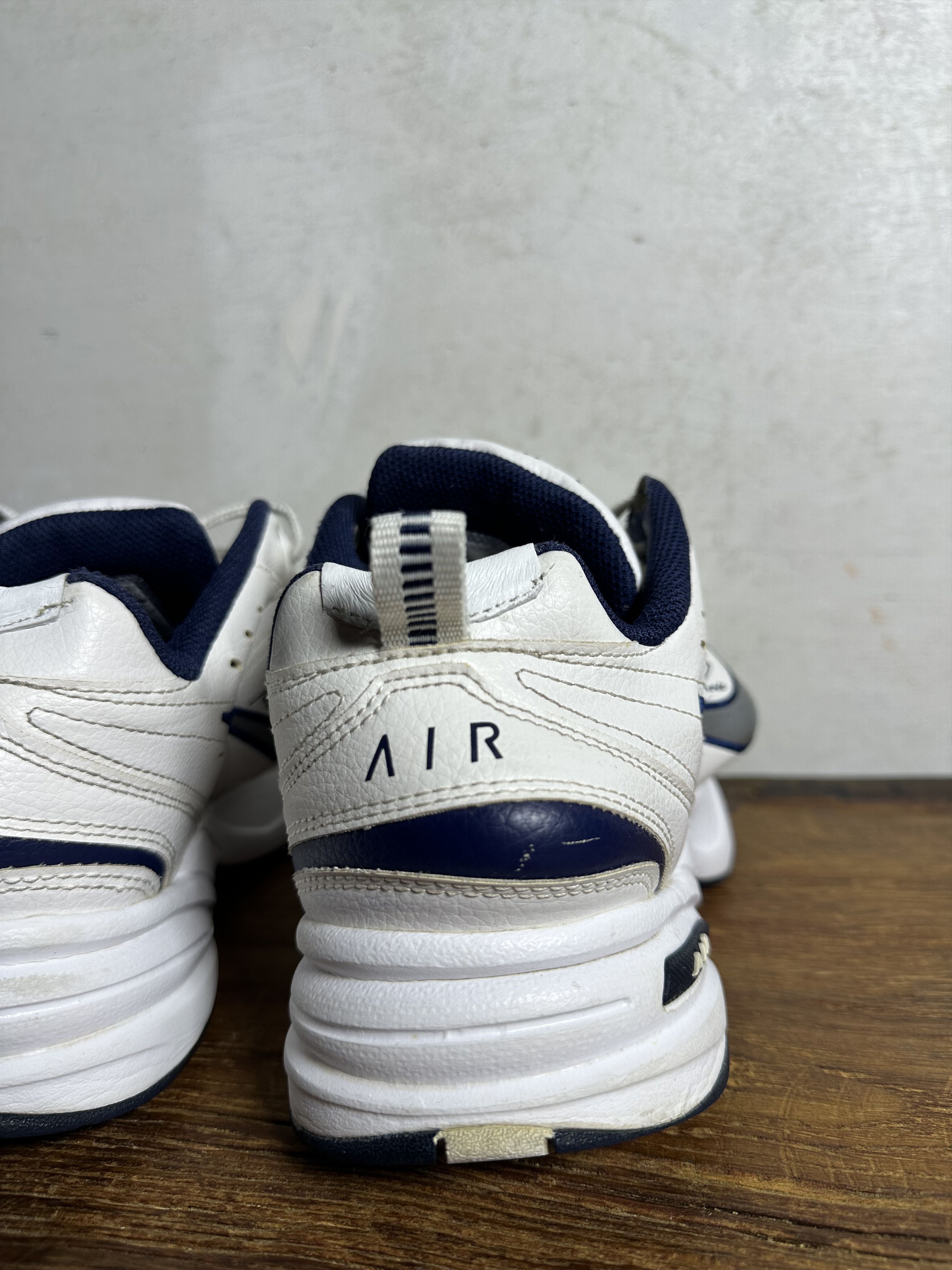 Martine Rose × Nike Nike Martine Rose Air Monarch IV White Navy Size US 7 / EU 40 - 5 Thumbnail