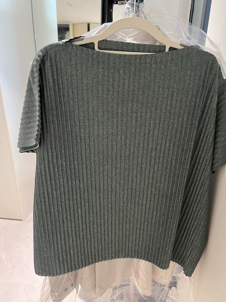 Issey Miyake issey miyake size:3 Grey pleated coat Size XXS / US 00 / IT 34 - 1 Thumbnail