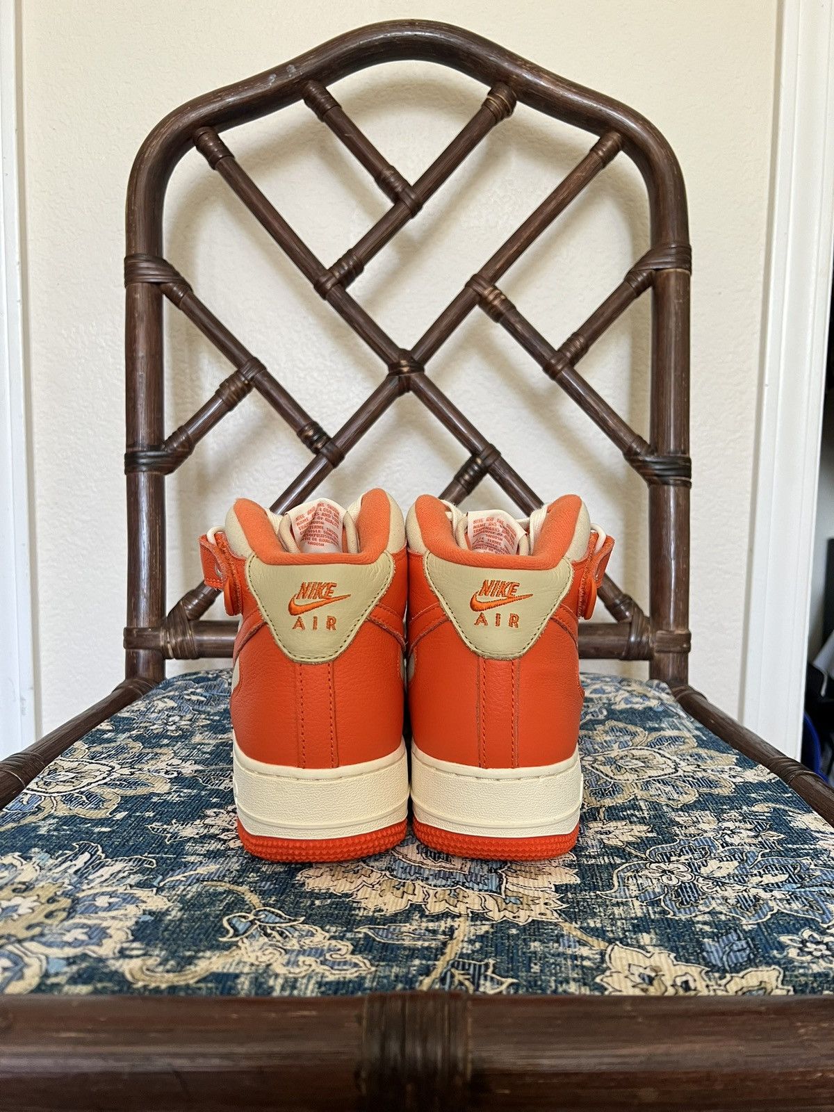 Nike Nike Air Force 1 '07 LX Mid Safety Orange M10.5 NEW (No Box) Size US 10.5 / EU 43-44 - 5 Thumbnail