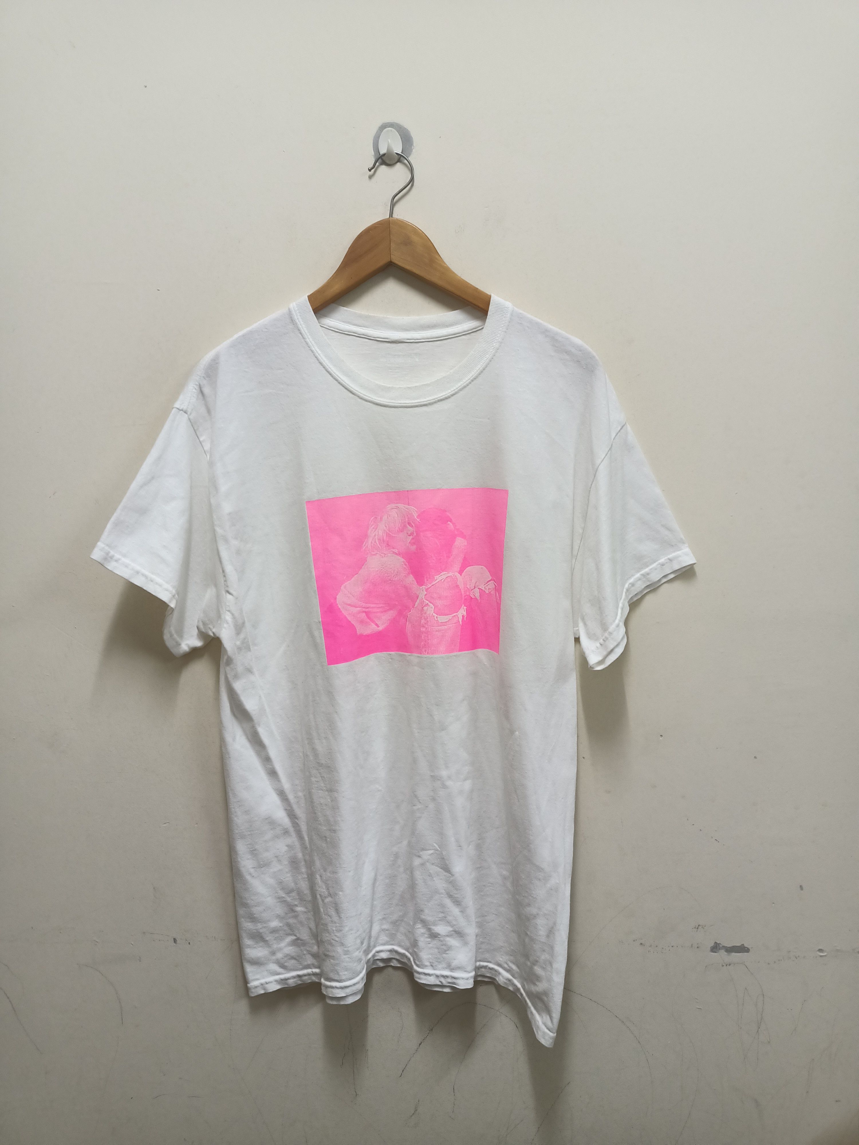 Band Tees Courtney Love Kurt Cobain Life Needs A Partner t-shirt Size US L / EU 52-54 / 3 - 1 Thumbnail