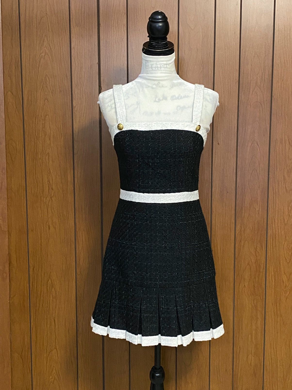 Alice + Olivia Alice and Olivia Mini Square Neck Dress size 4 Size S / US 4 / IT 40 - 1 Thumbnail