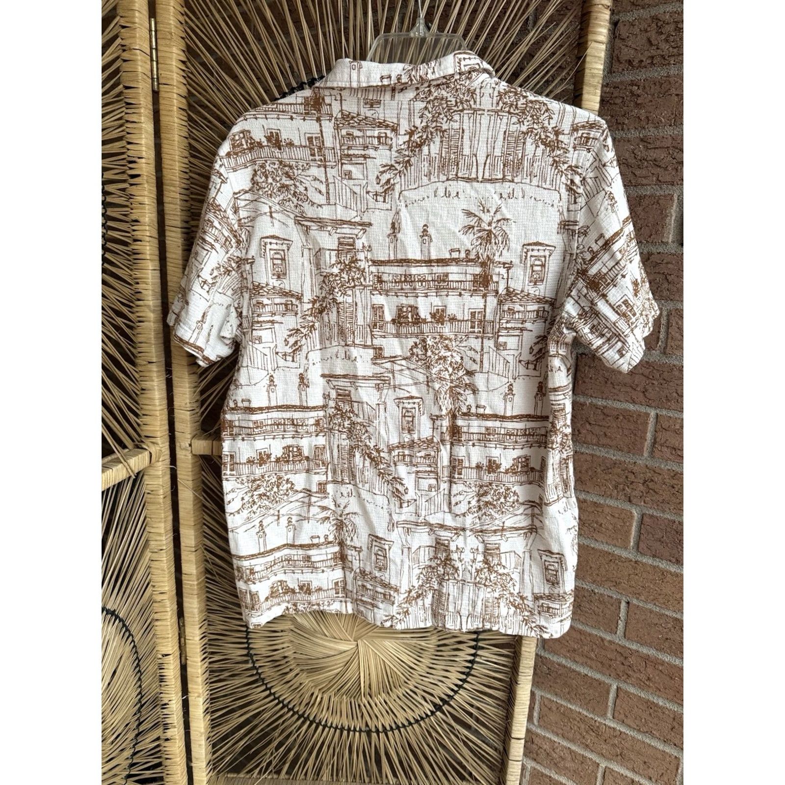 Vintage Folk Clothing Shirt Mens Short Sleeve Button-Up Cotton City Print Sz S Black/ Cream Urban Geometric 90s? Size US S / EU 44-46 / 1 - 4 Thumbnail