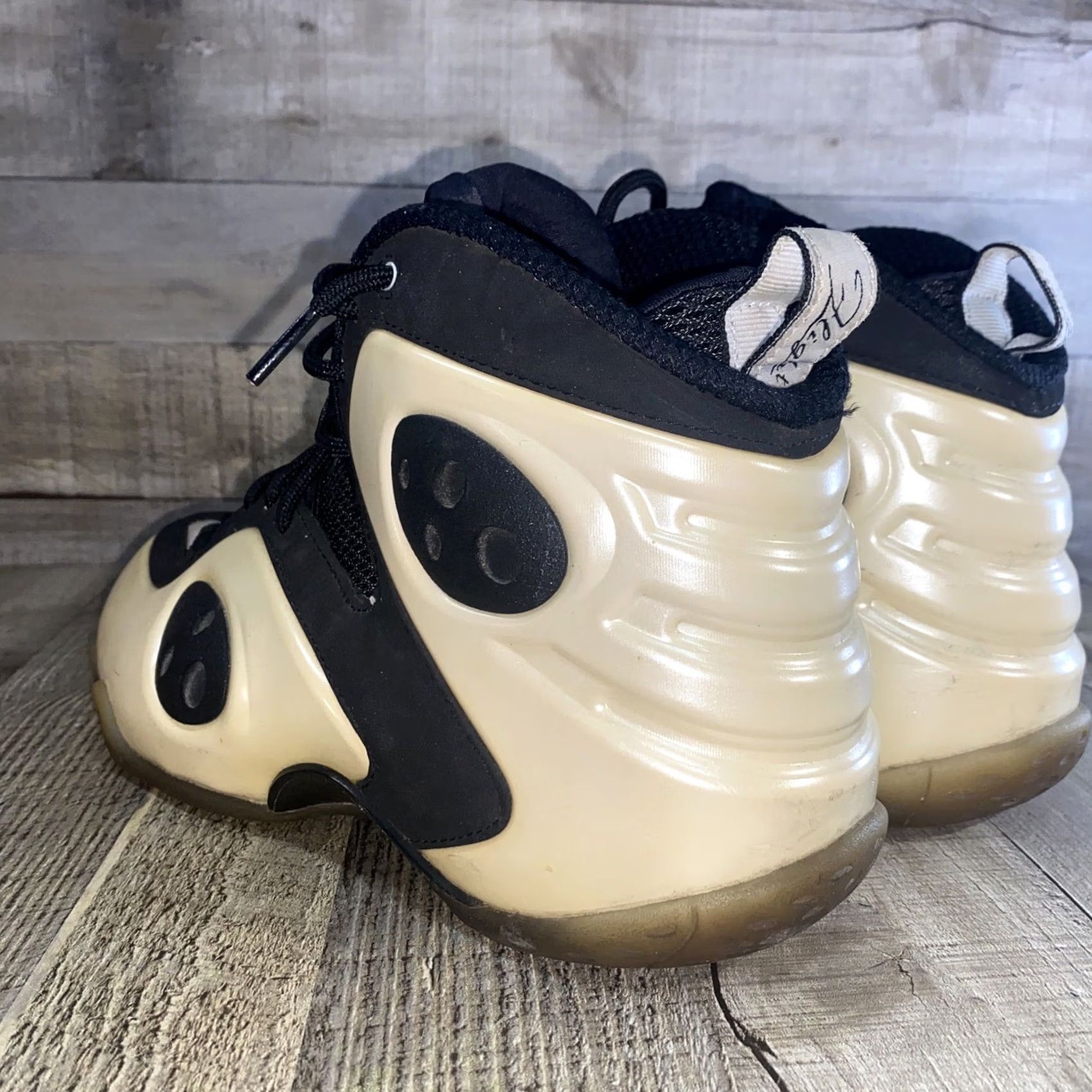 Nike Nike Air Zoom Rookie Penny Posite Men Size 10.5 Pearl White Black 472688-100 Sneakers Men's 2012 2011 Size US 11 / EU 44 - 4 Thumbnail
