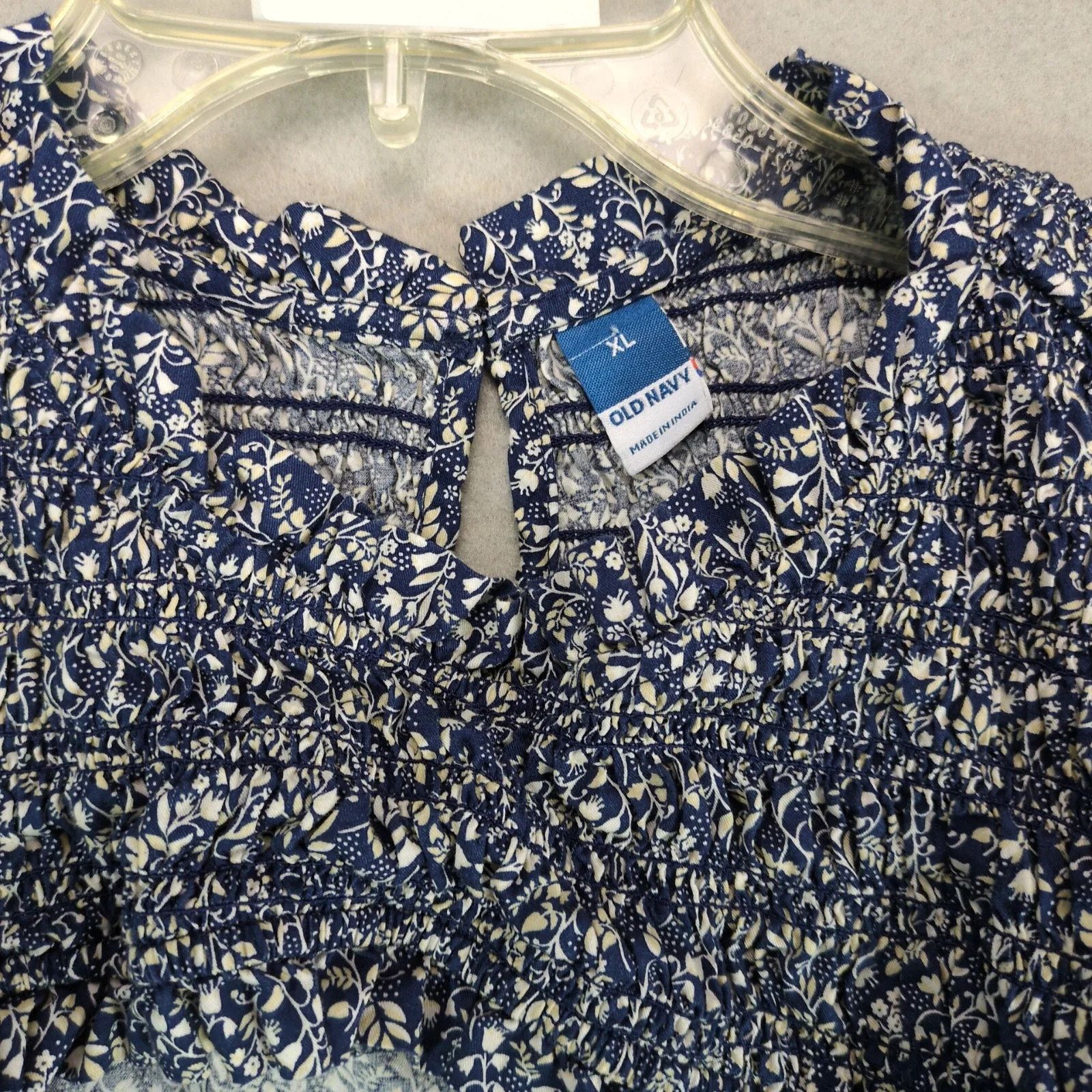 Old Navy Old Navy Ditsy Floral Tiered Dress XL Smocked Cutout Front Size XL / US 12-14 / IT 48-50 - 3 Thumbnail