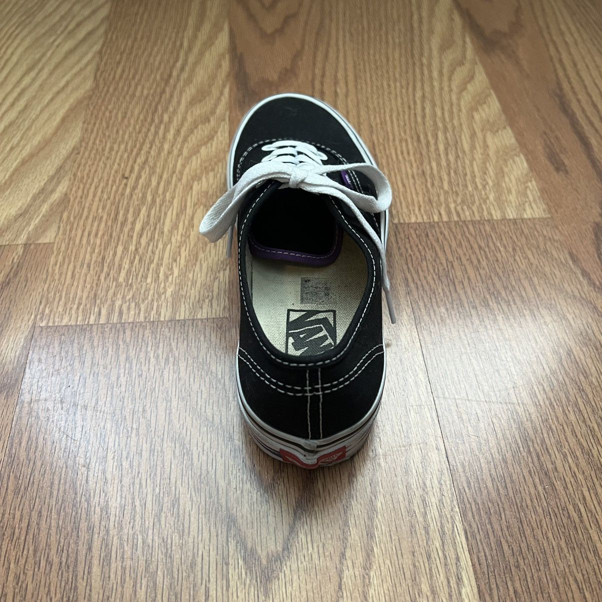 Vans Authentic Black Vans Low-Top Sneakers Women’s Size 7 Size US 7 / IT 37 - 5 Thumbnail