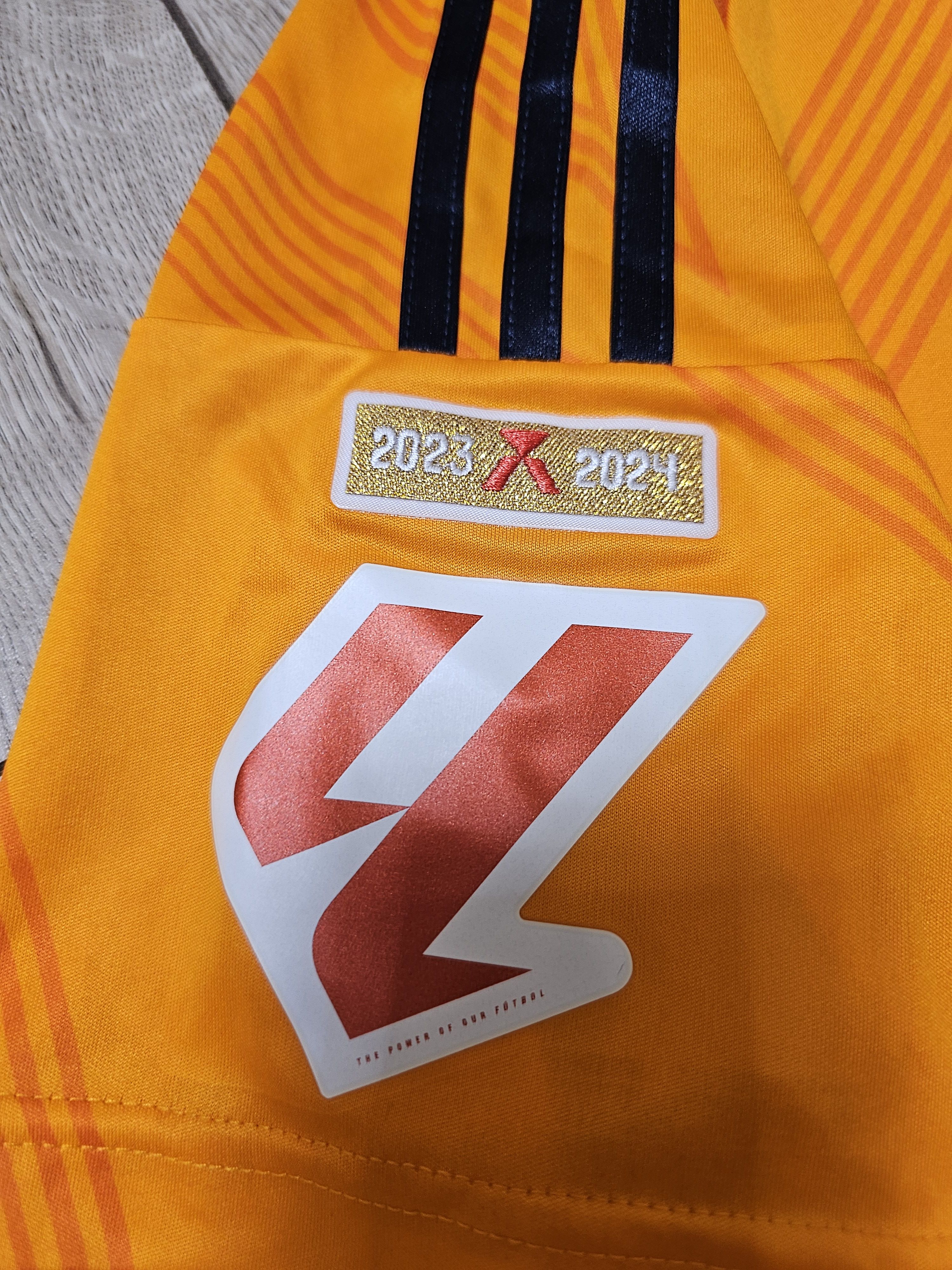 Adidas REAL MADRID 2024 2025 MBAPPE AWAY FOOTBALL SOCCER JERSEY Size US XL / EU 56 / 4 - 5 Thumbnail