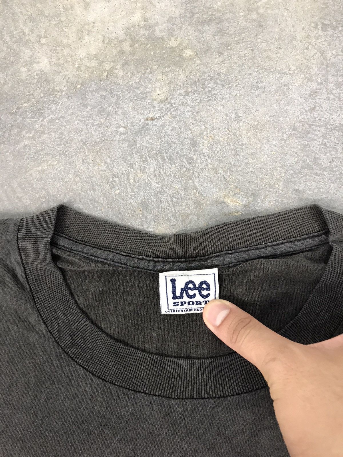 Vintage Vintage Distressed Lee Los Angeles Lakers Tee mlb nba Size US L / EU 52-54 / 3 - 4 Thumbnail
