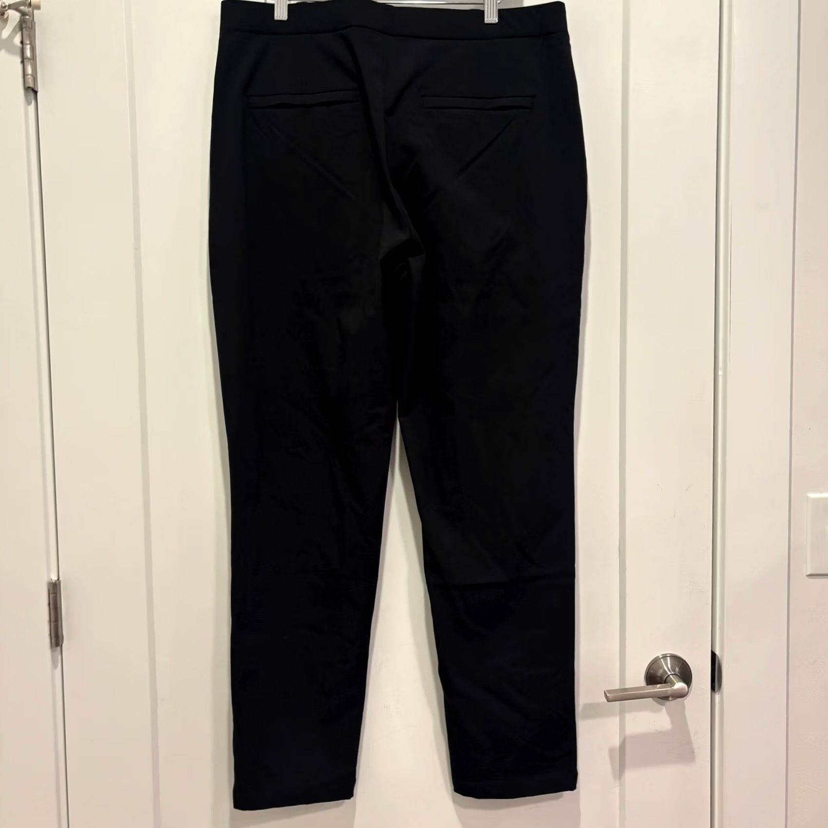 Uniqlo Uniqlo Women Warm Stretch Pants Black XL Thermal Trousers Size 40" / US 18 - 2 Thumbnail