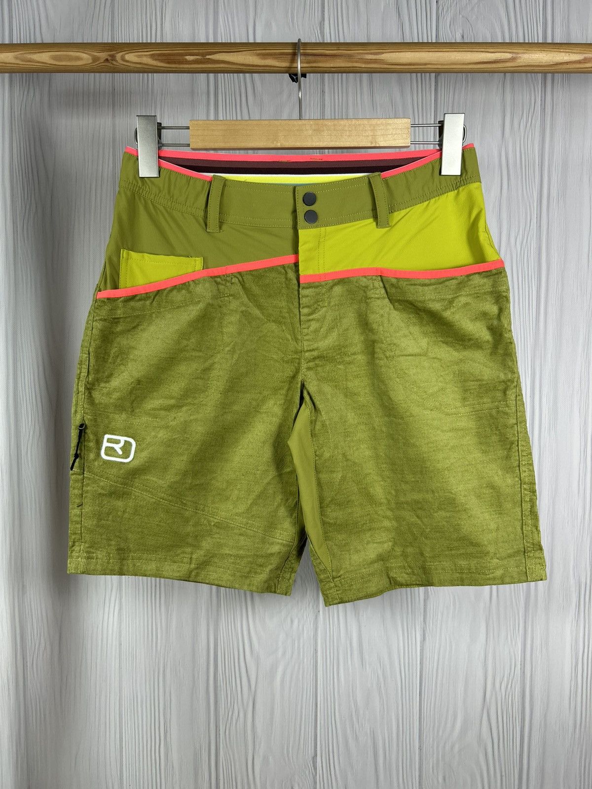 ORTOVOX ORTOVOX Shorts Women’s Climbing Hiking Outdoor Size M Size 28" / US 6 / IT 42 - 1 Thumbnail